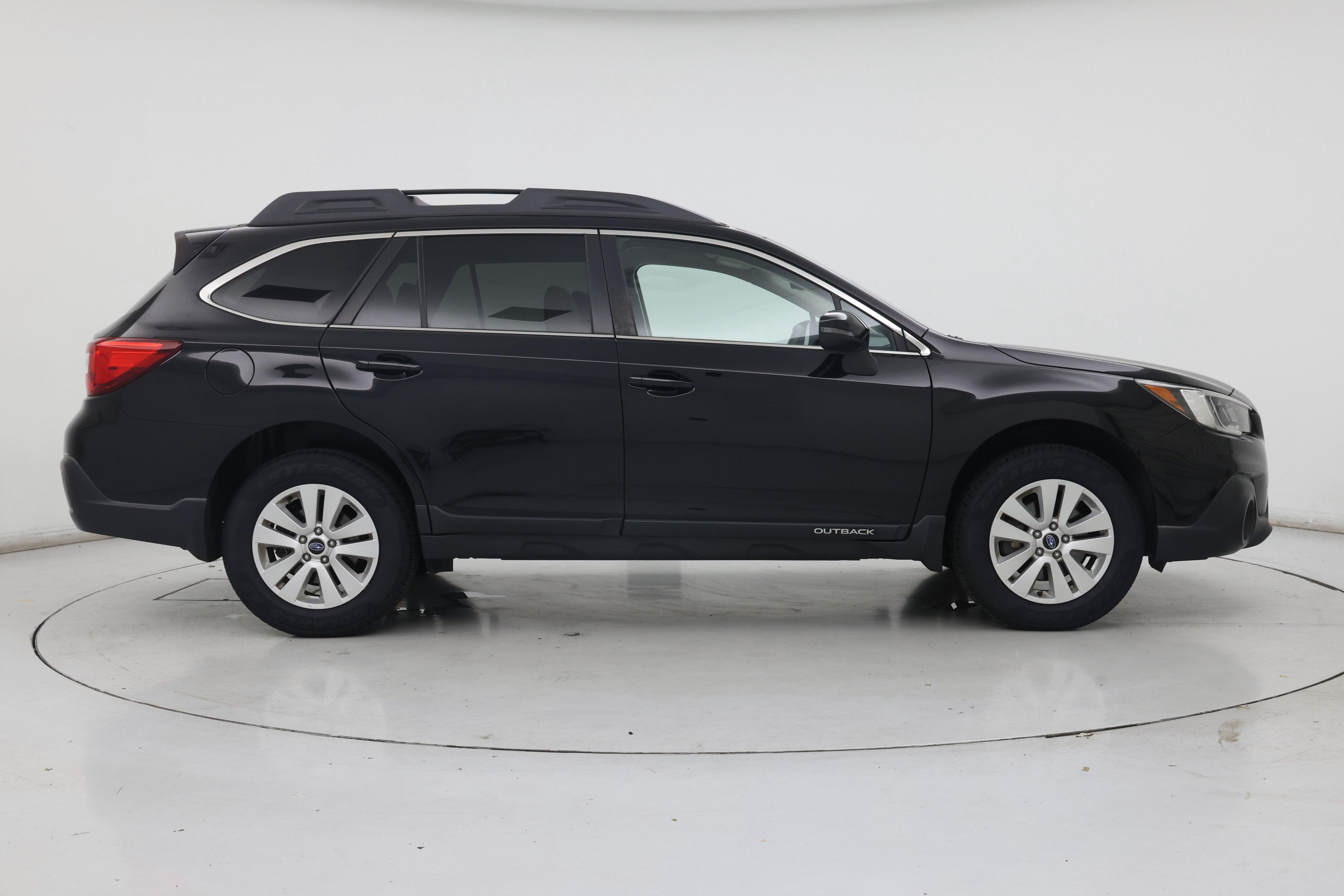 Thumbnail: 2019 Subaru Outback - 7