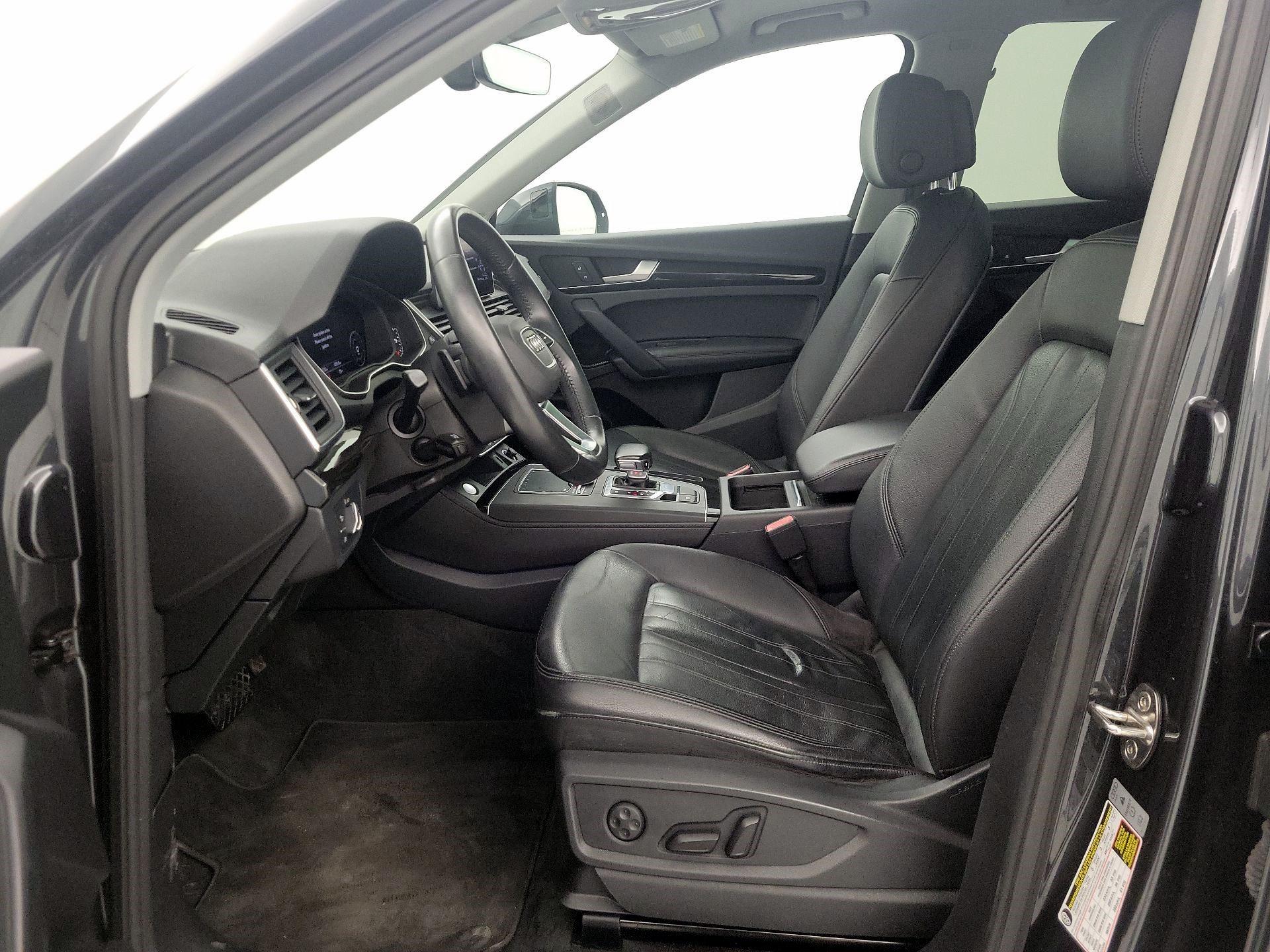 Thumbnail: 2019 Audi Q5 - 11
