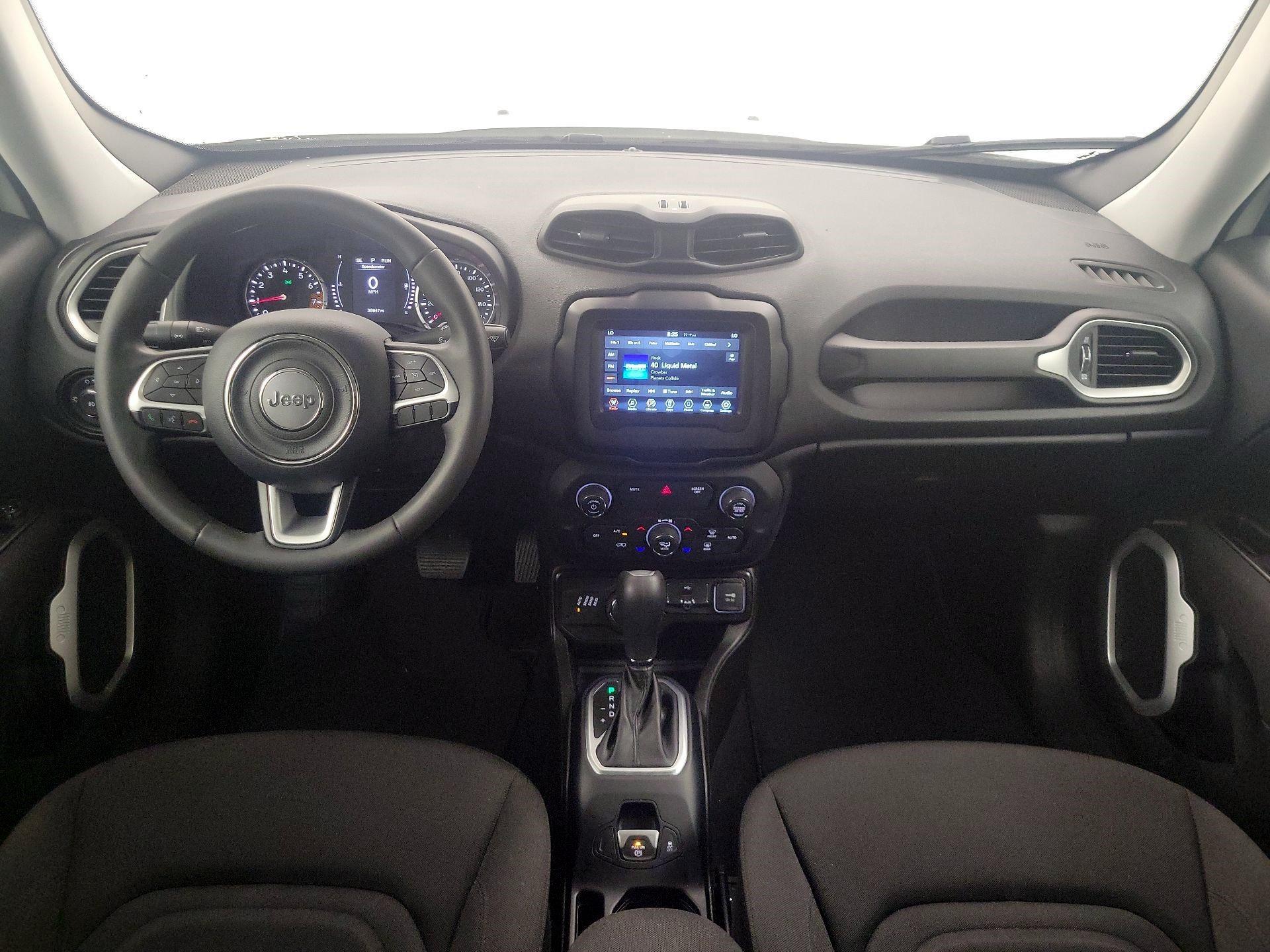 Thumbnail: 2020 Jeep Renegade - 9