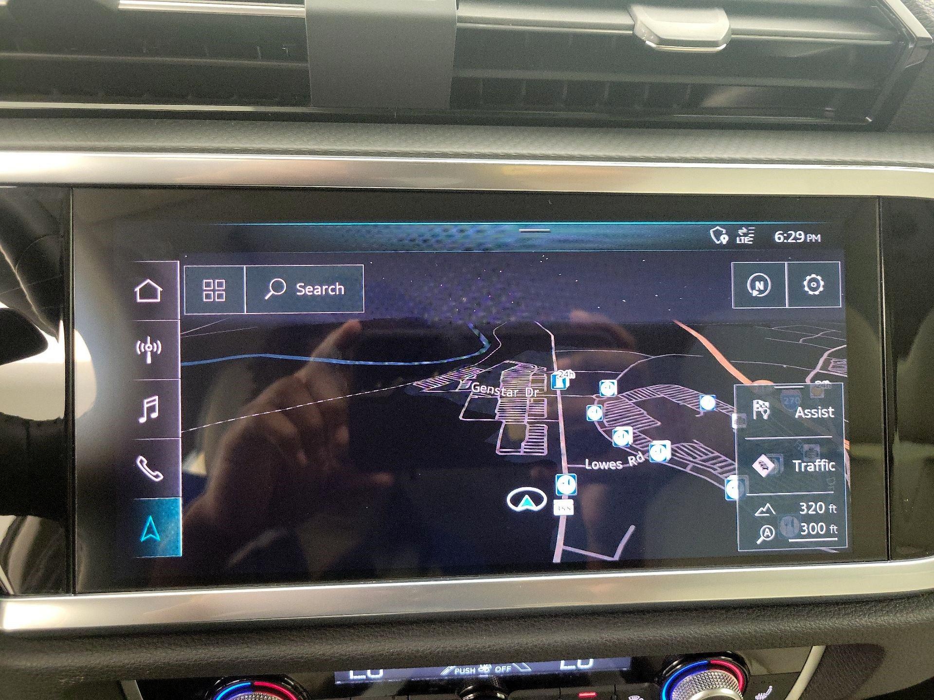 Thumbnail: 2020 Audi Q3 - 14