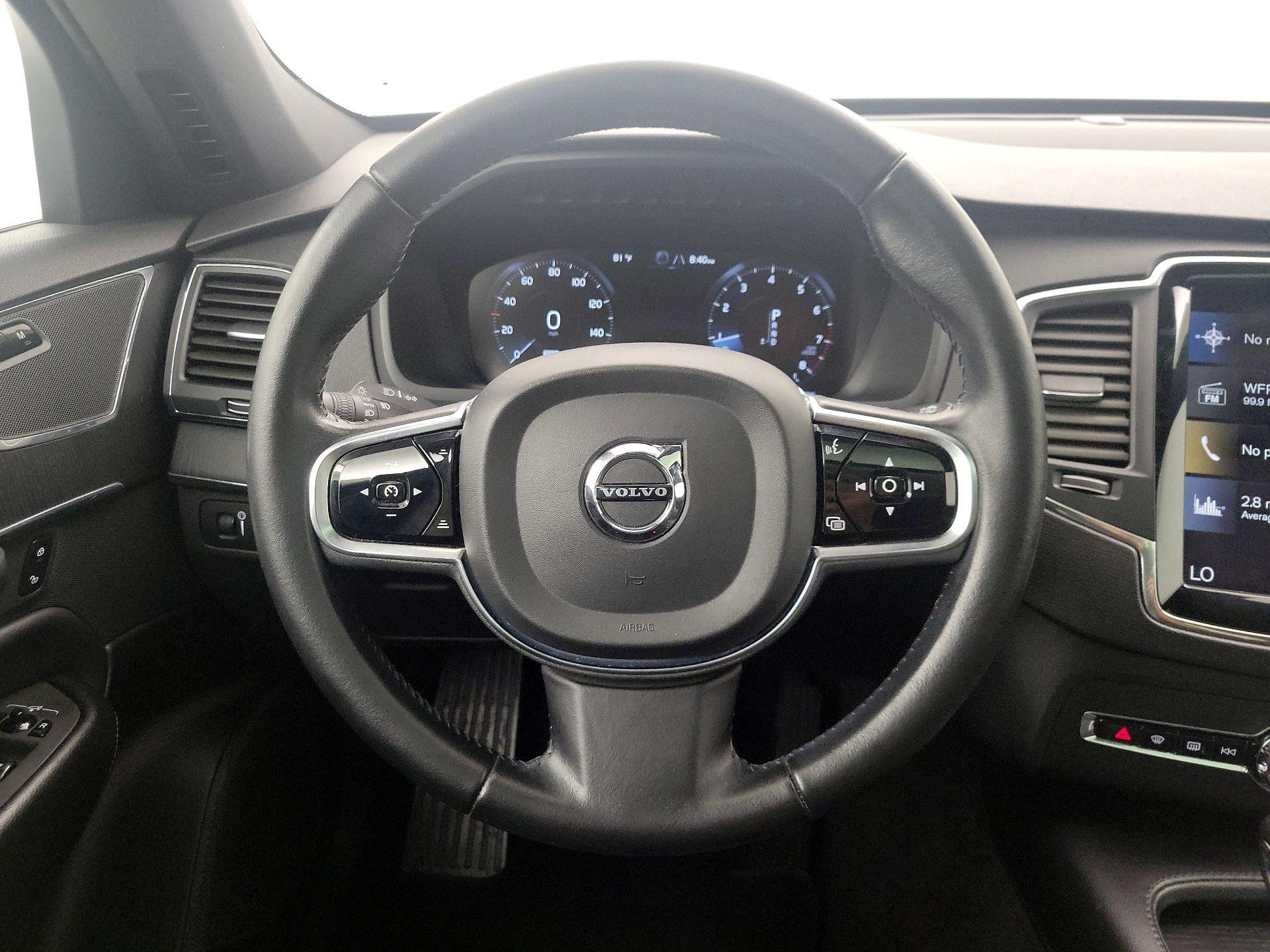 Thumbnail: 2020 Volvo XC90 - 10
