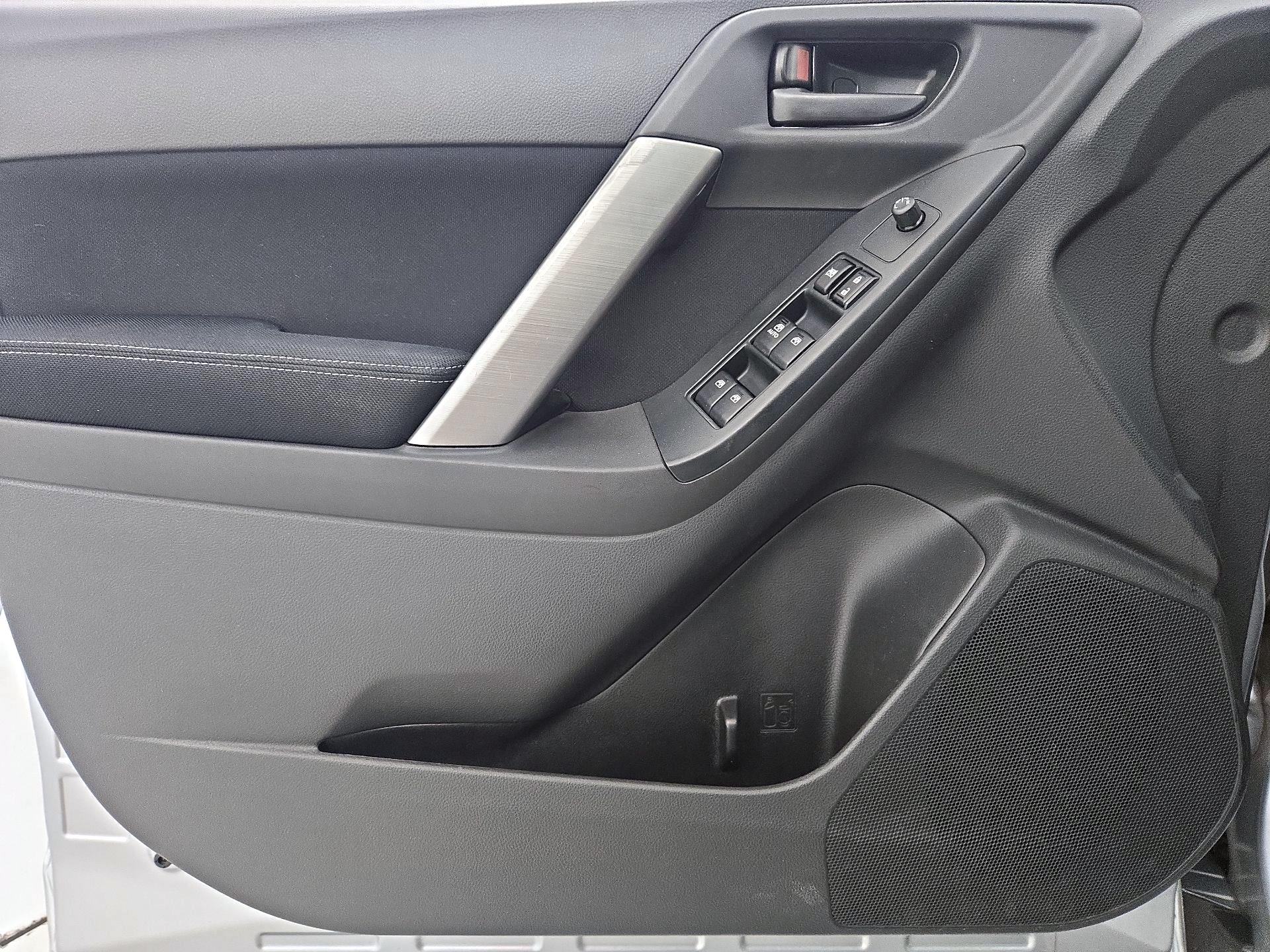 Thumbnail: 2014 Subaru Forester - 12