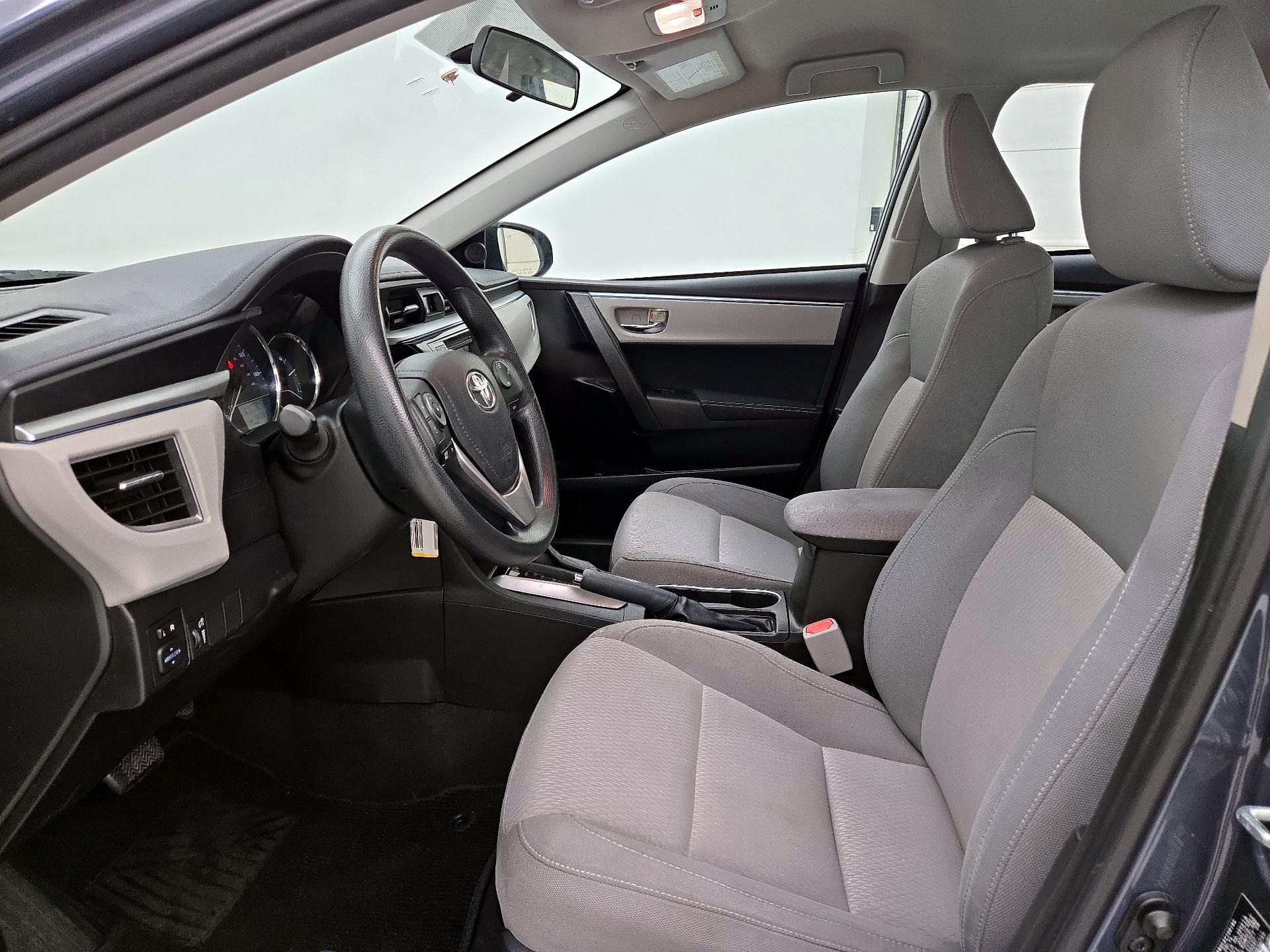 Thumbnail: 2015 Toyota Corolla - 11
