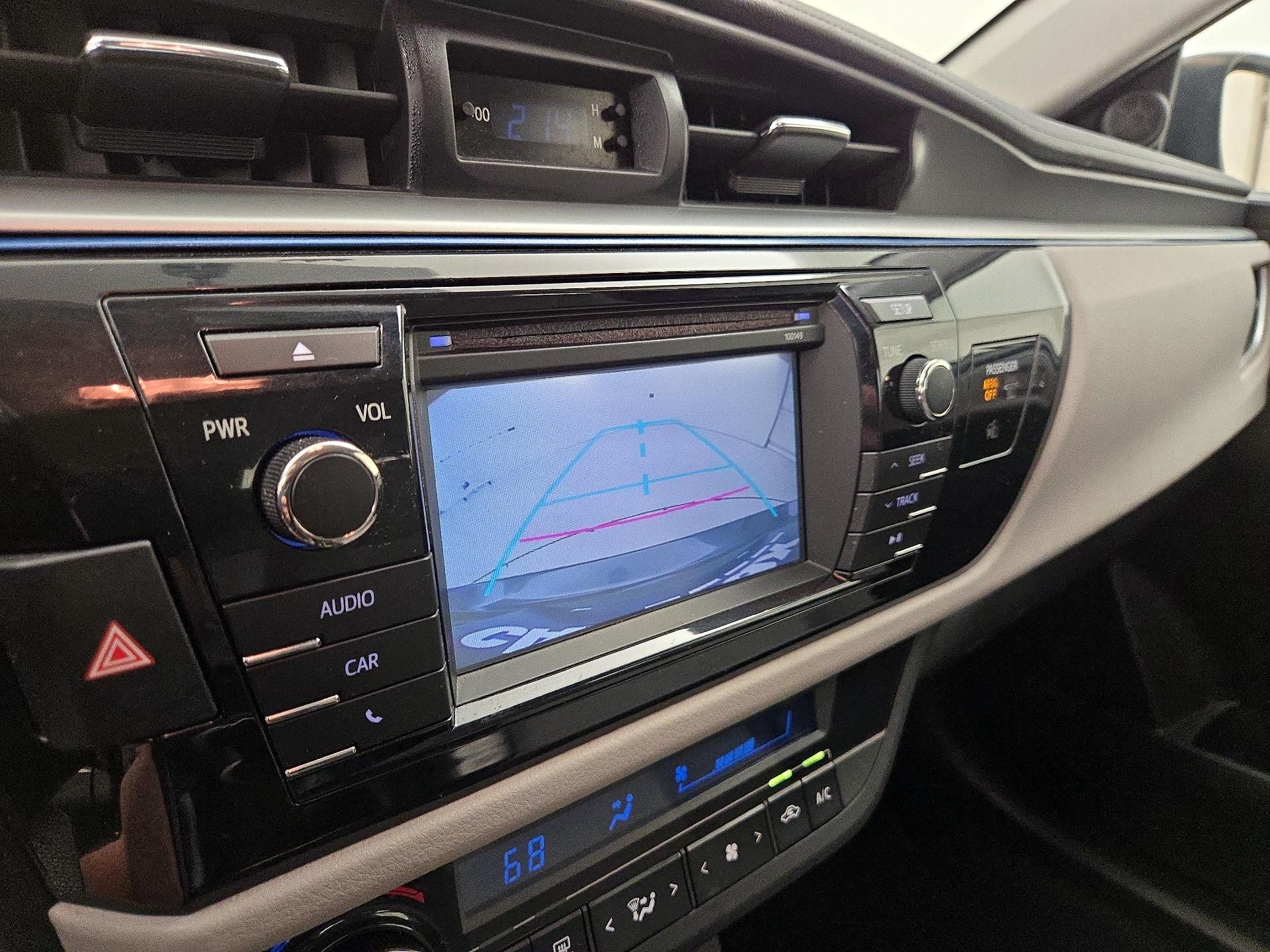 Thumbnail: 2015 Toyota Corolla - 14