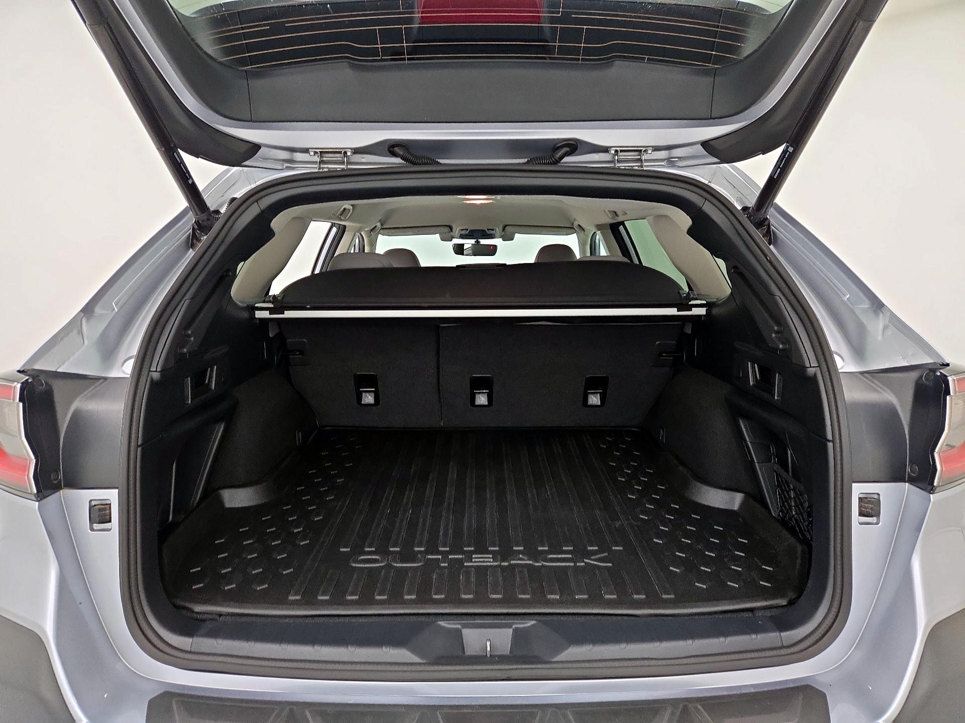 Thumbnail: 2022 Subaru Outback - 19