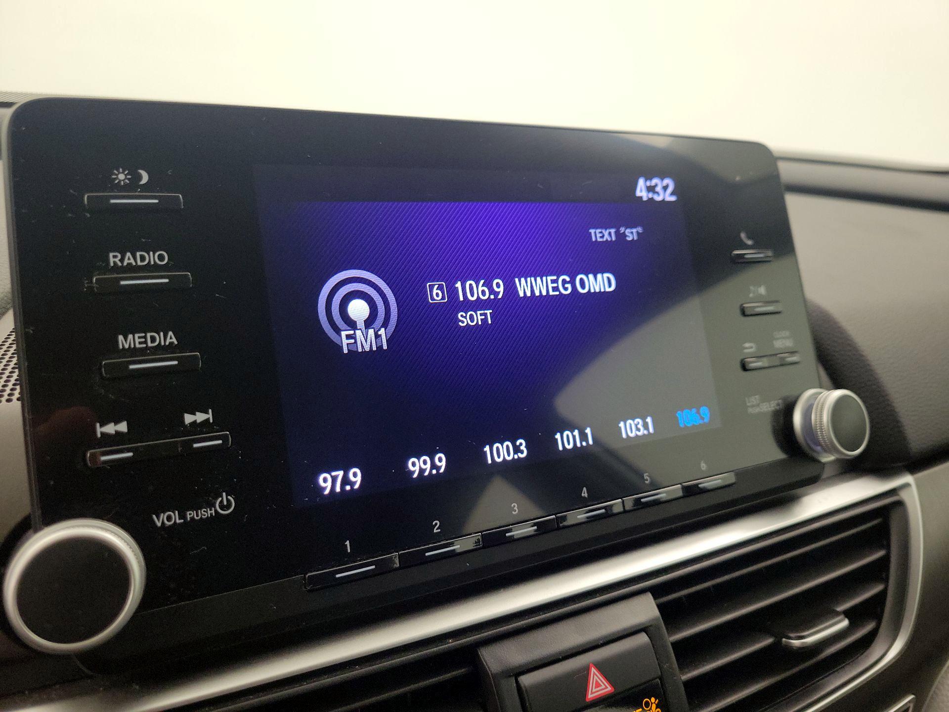 Thumbnail: 2020 Honda Accord - 15