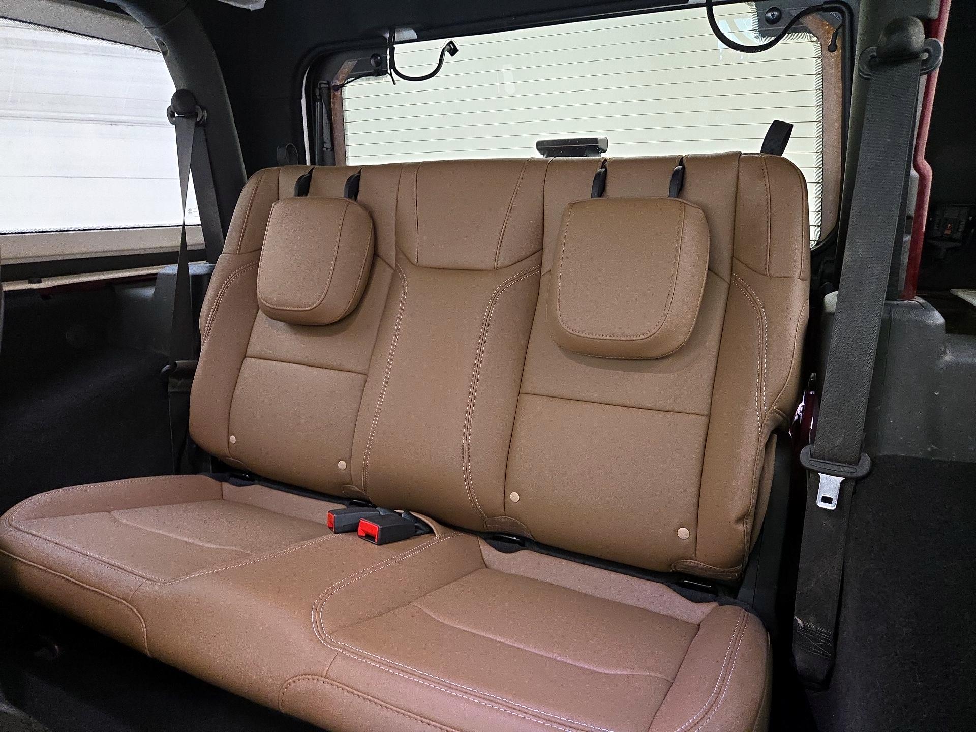 Thumbnail: 2021 Jeep Wrangler - 20