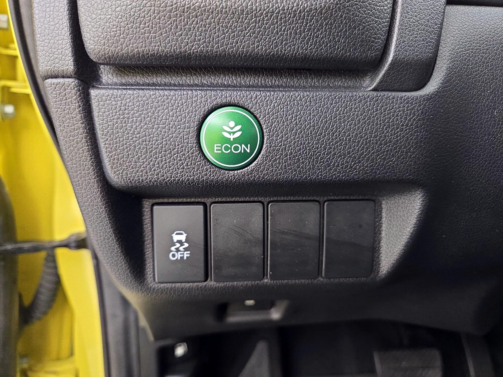 Thumbnail: 2016 Honda Fit - 13