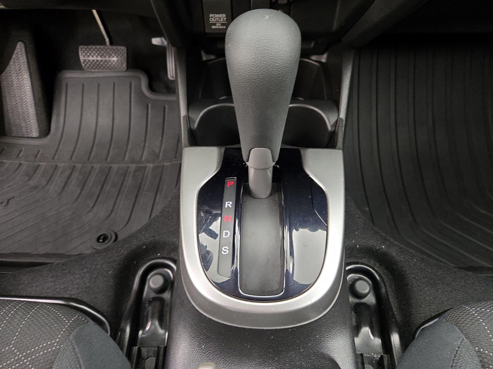 Thumbnail: 2016 Honda Fit - 17