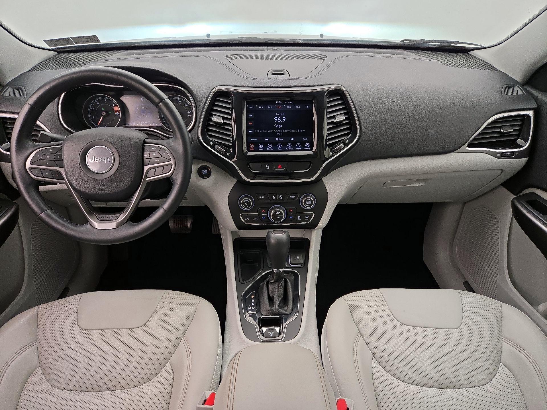 Thumbnail: 2019 Jeep Cherokee - 9