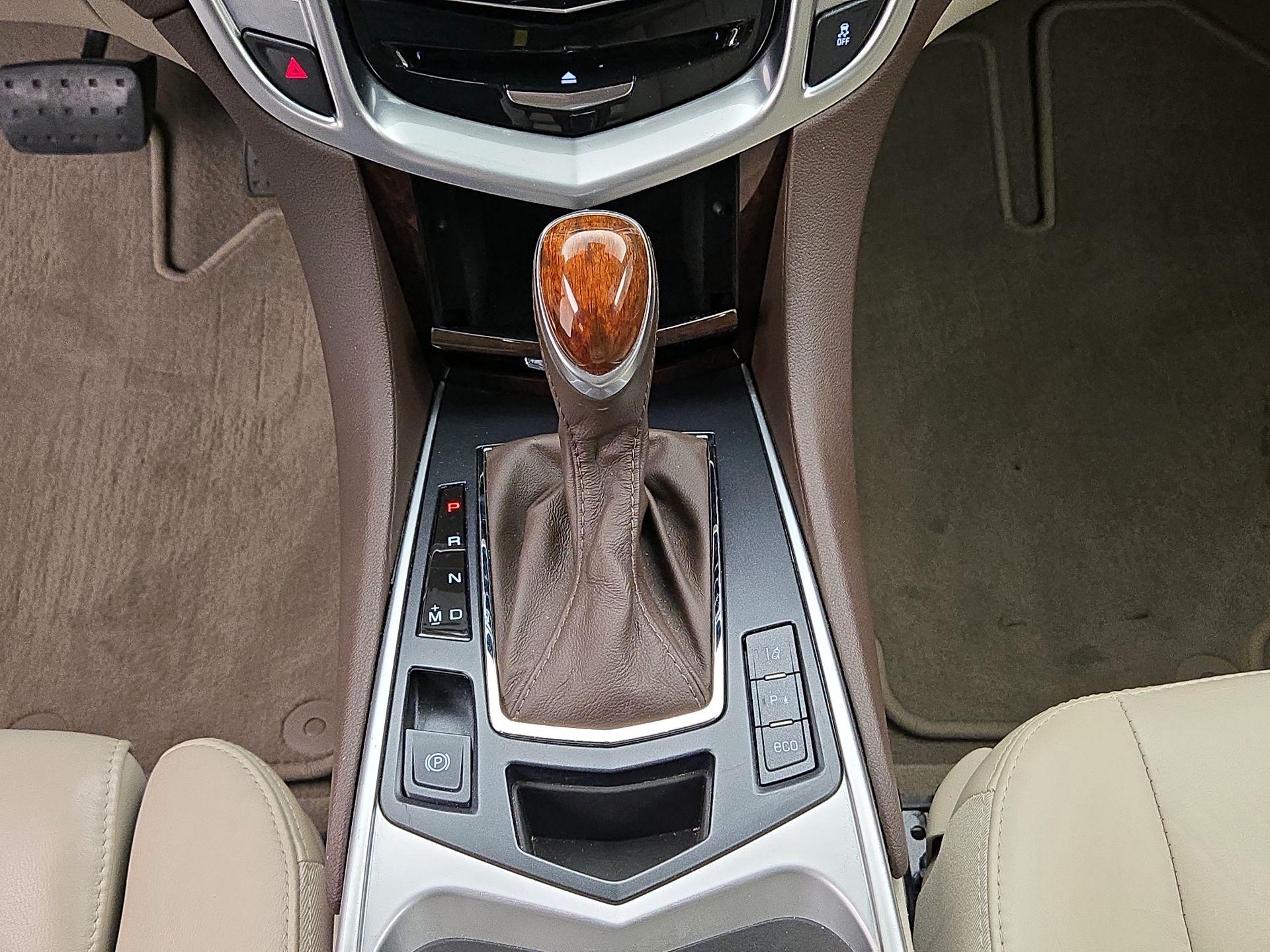 Thumbnail: 2016 Cadillac SRX - 18