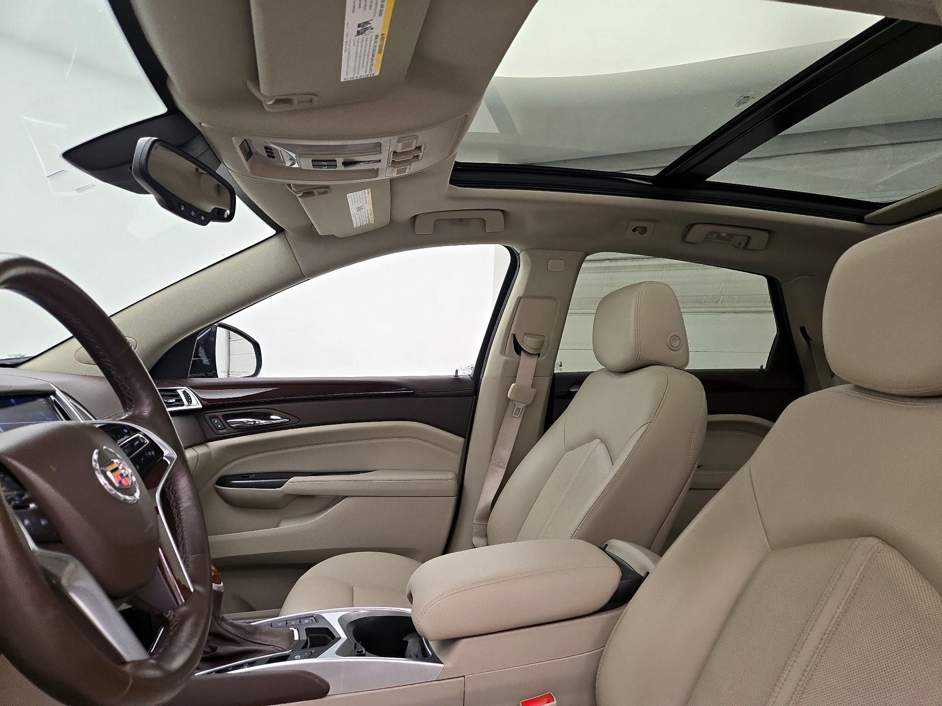 Thumbnail: 2016 Cadillac SRX - 20