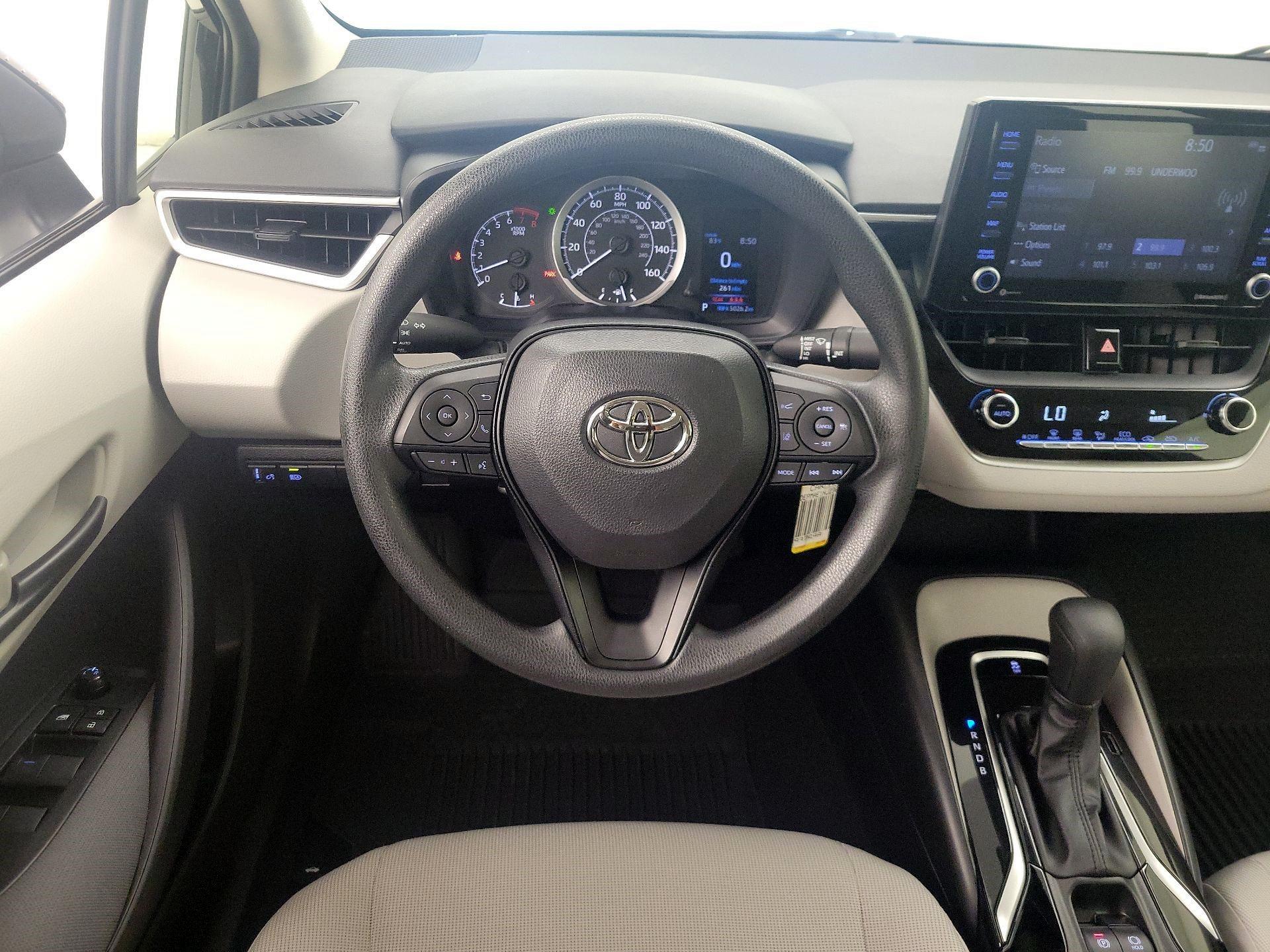 Thumbnail: 2022 Toyota Corolla - 10