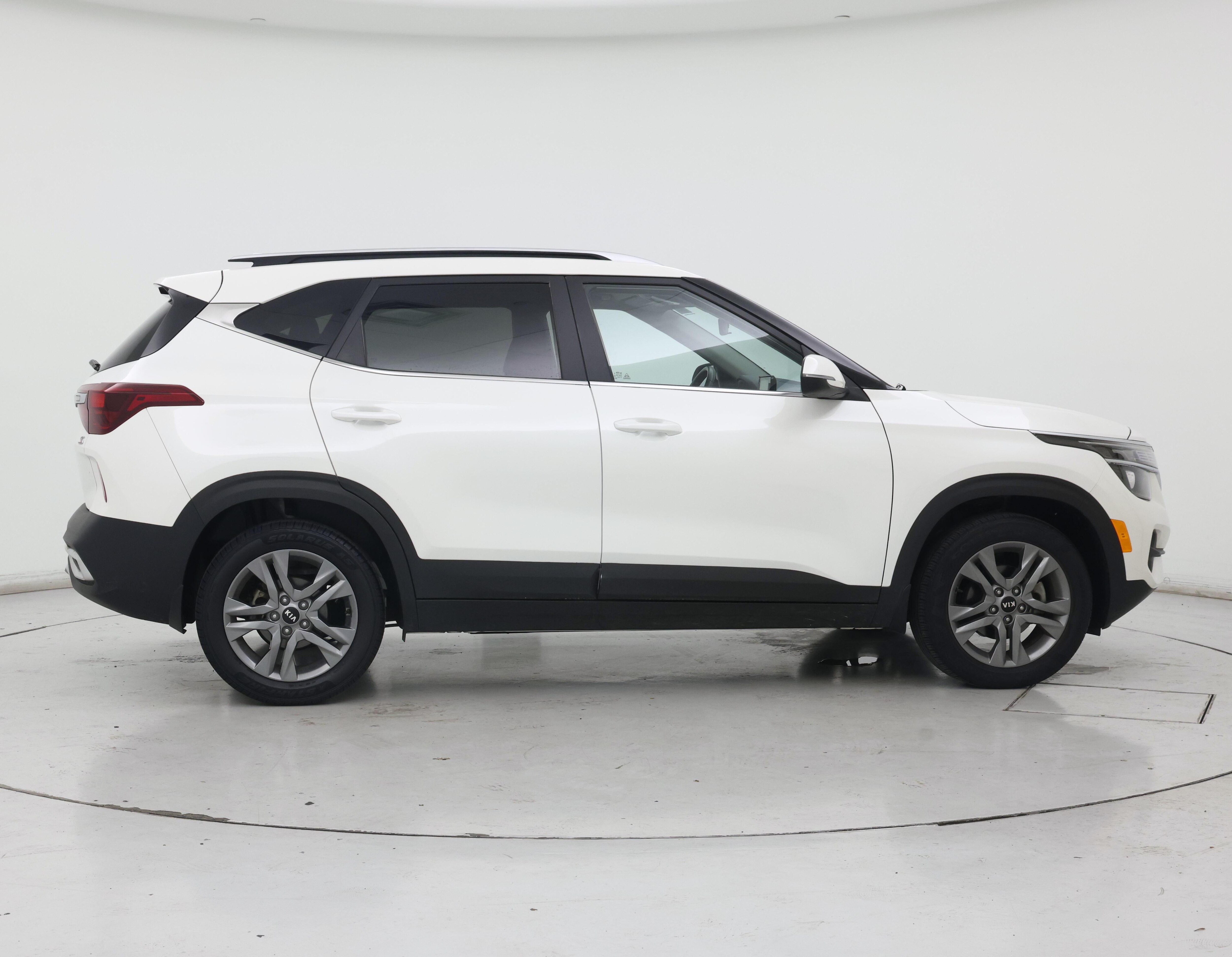 Thumbnail: 2021 Kia Seltos - 7