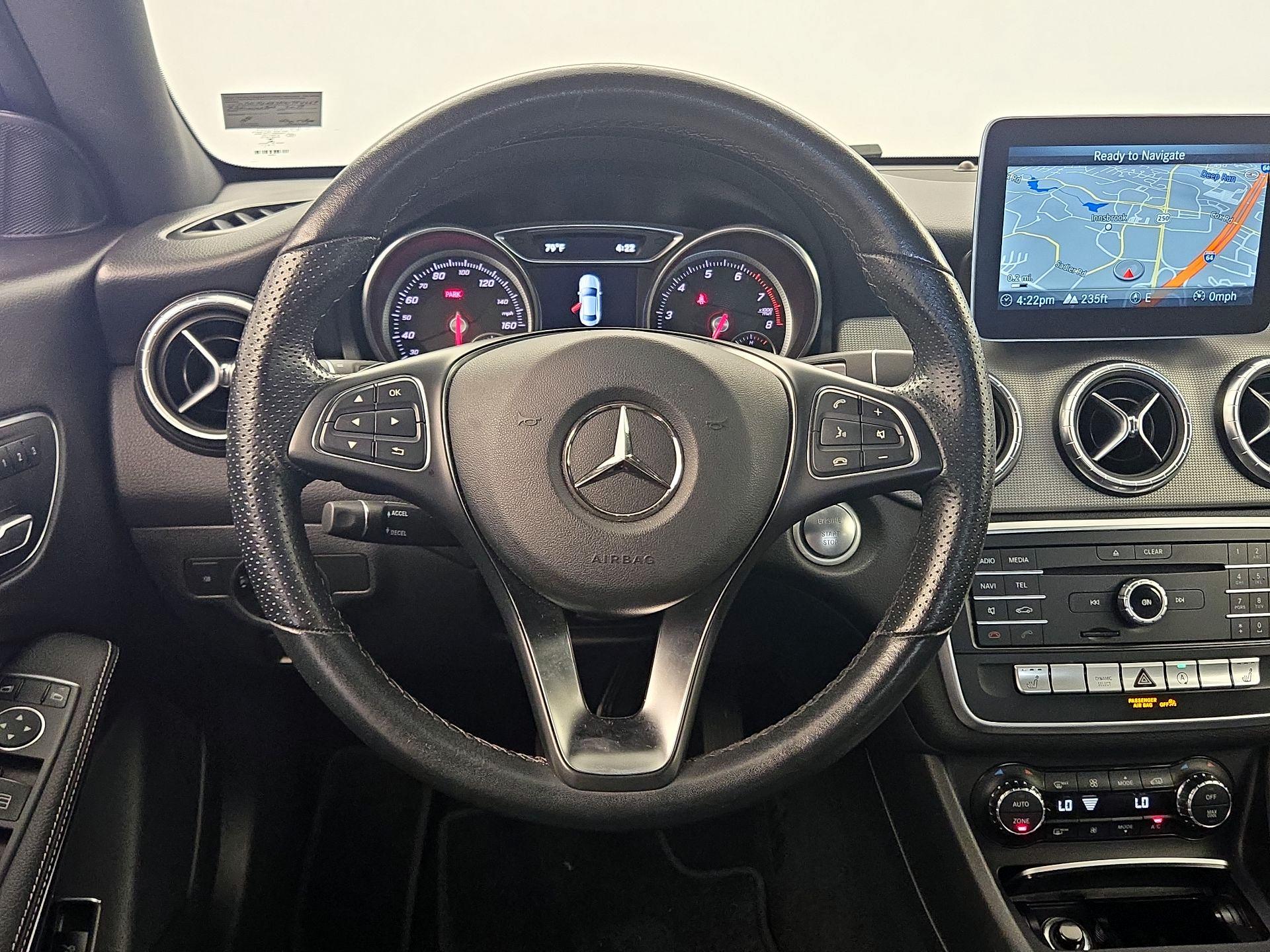Thumbnail: 2019 Mercedes-Benz CLA - 10