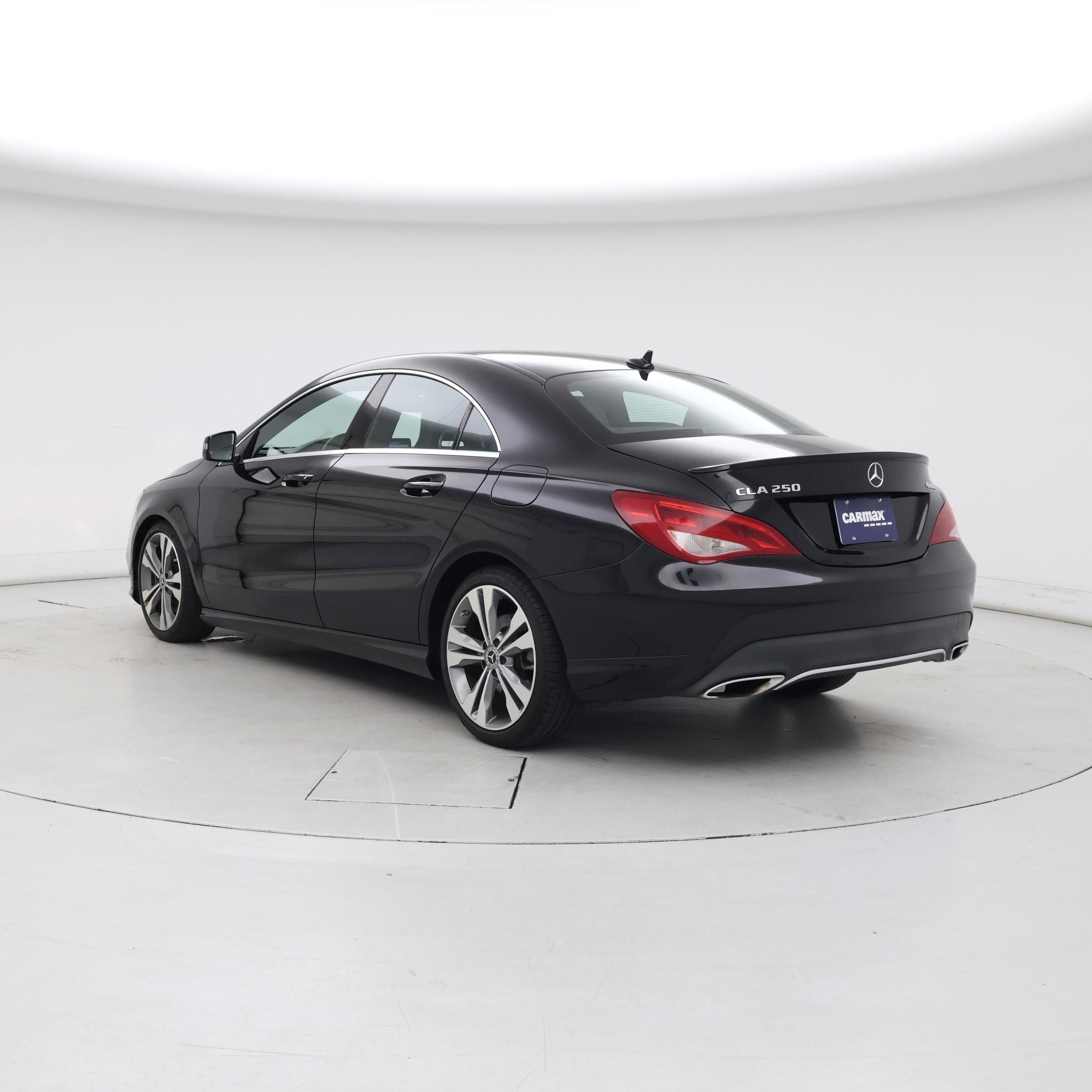 Thumbnail: 2019 Mercedes-Benz CLA - 2