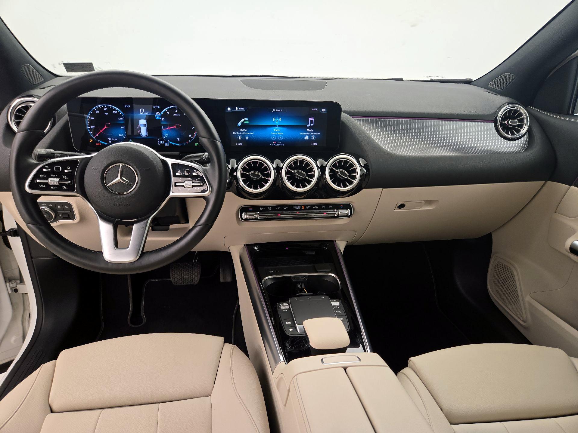 Thumbnail: 2022 Mercedes-Benz GLA - 9