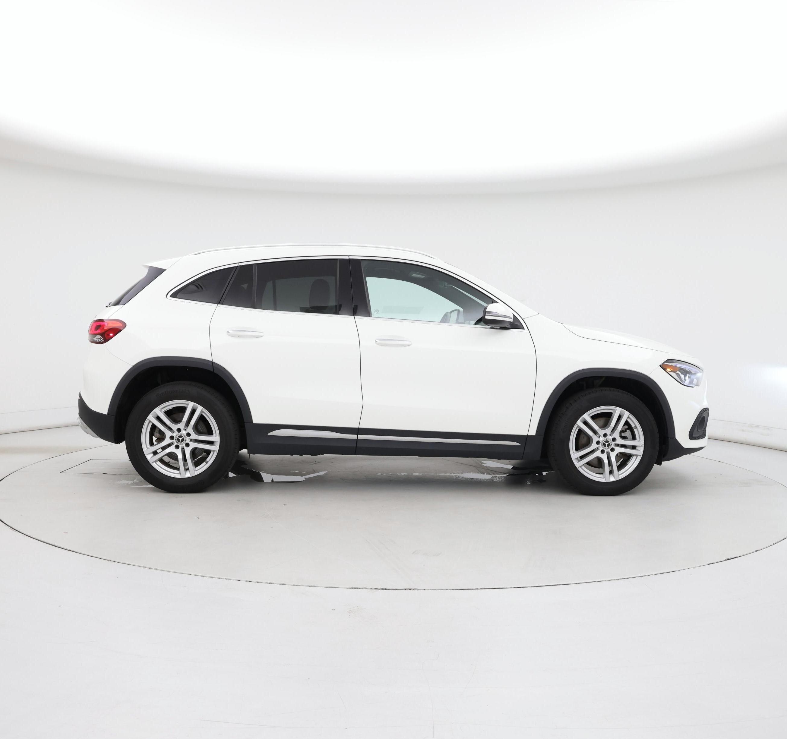 Thumbnail: 2022 Mercedes-Benz GLA - 7