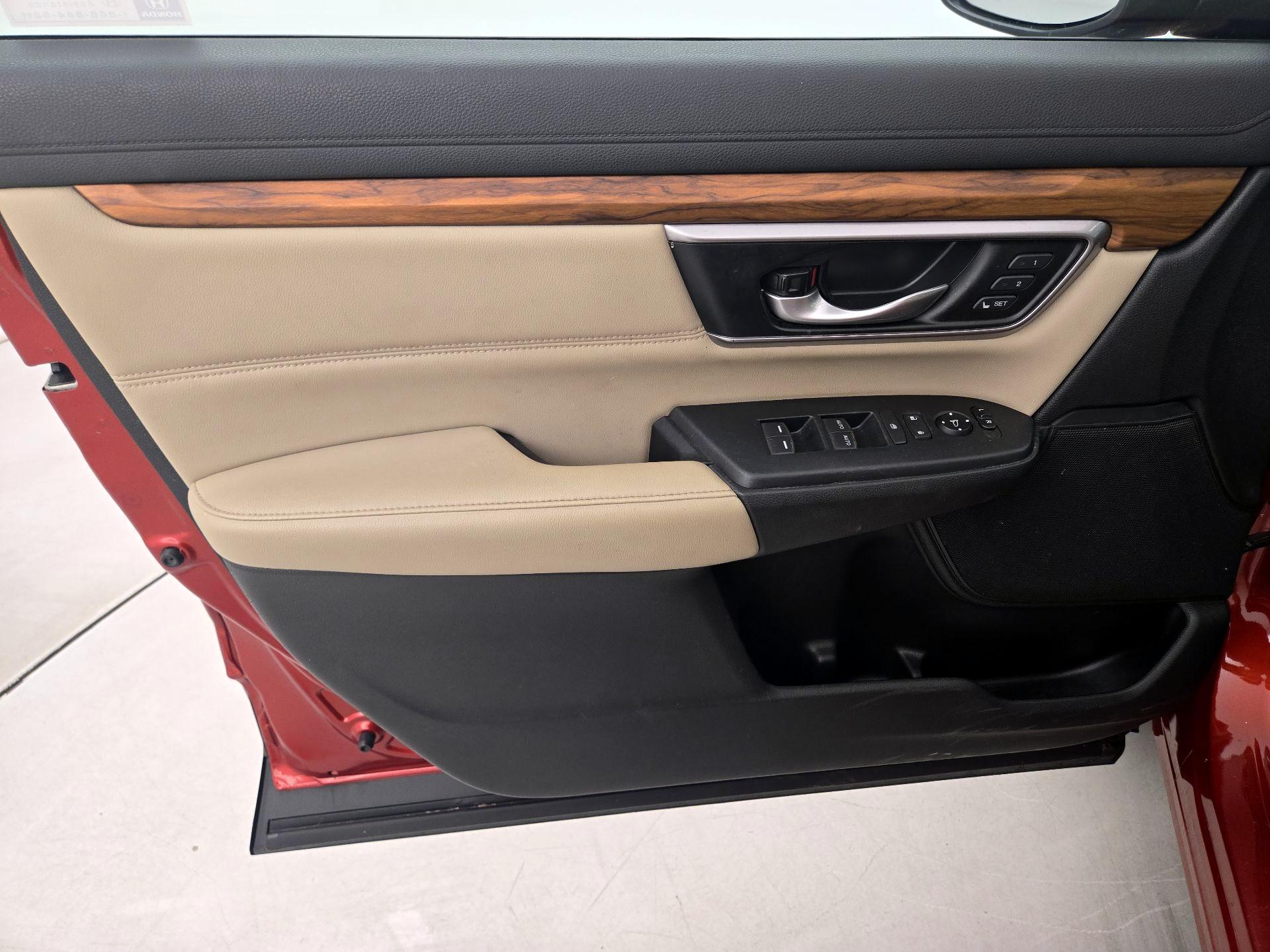 Thumbnail: 2019 Honda CR-V - 12