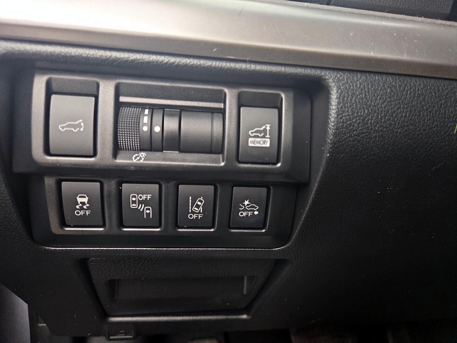 Thumbnail: 2019 Subaru Outback - 13