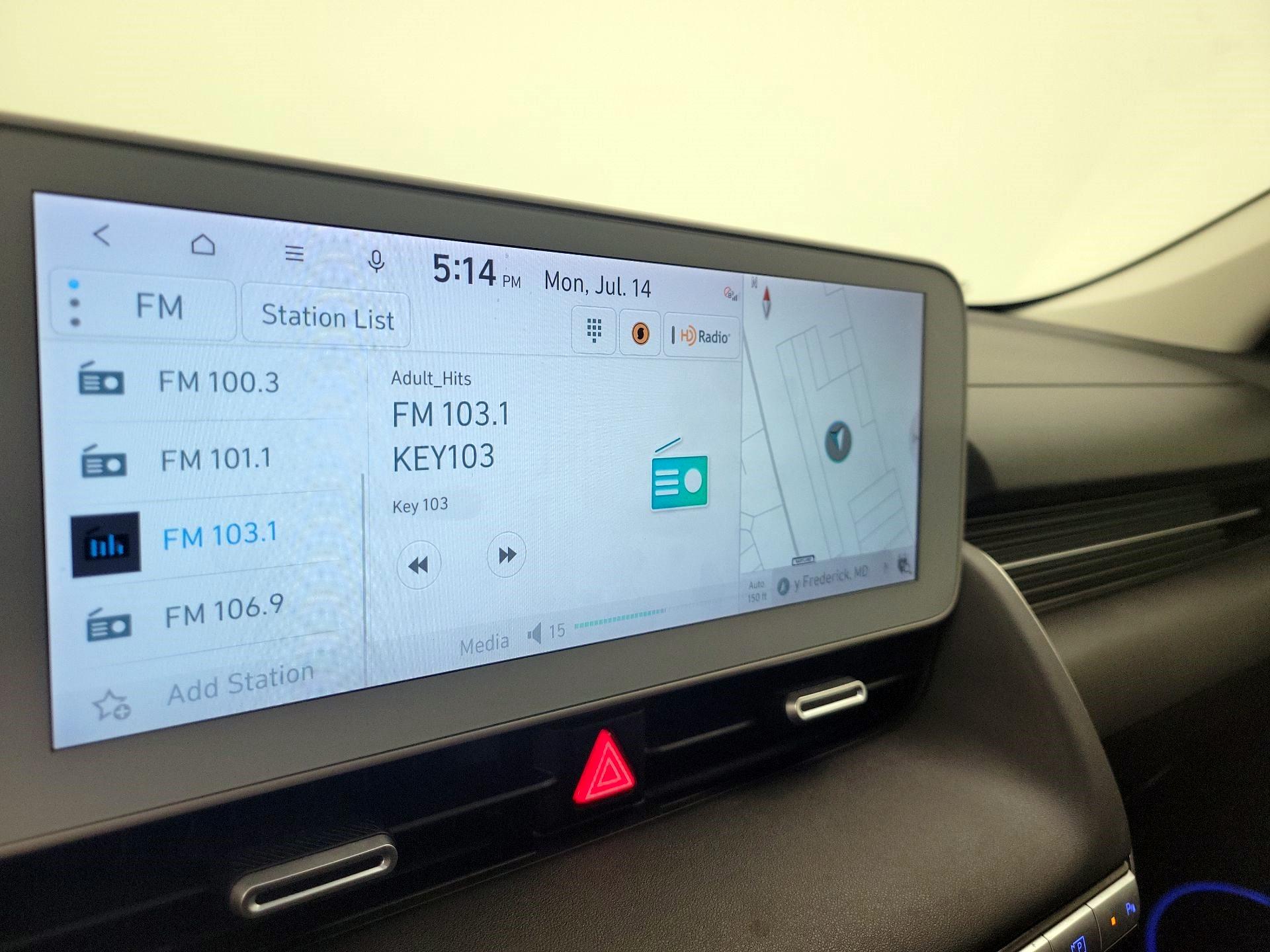 Thumbnail: 2022 Hyundai Ioniq 5 - 16