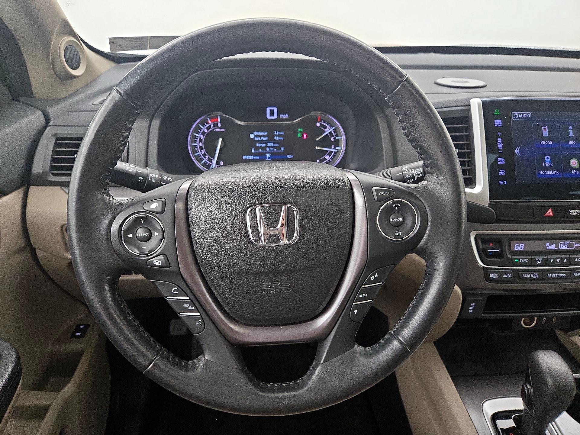 Thumbnail: 2016 Honda Pilot - 10