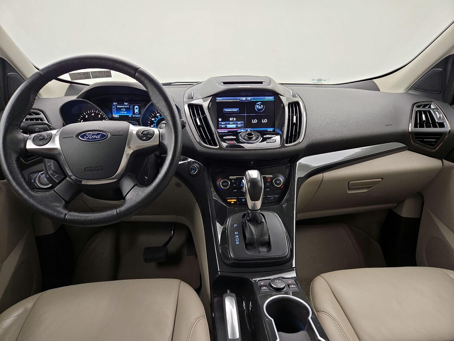 Thumbnail: 2015 Ford Escape - 9