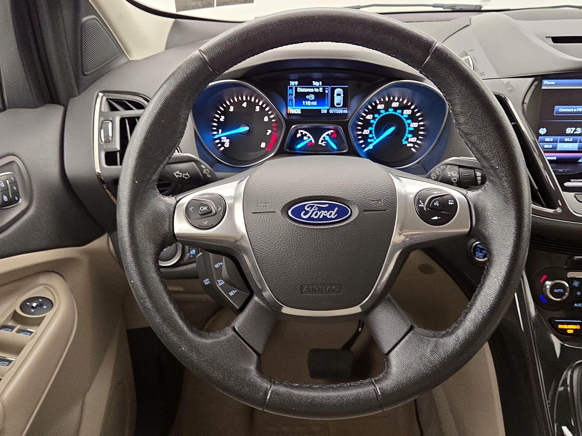 Thumbnail: 2015 Ford Escape - 10