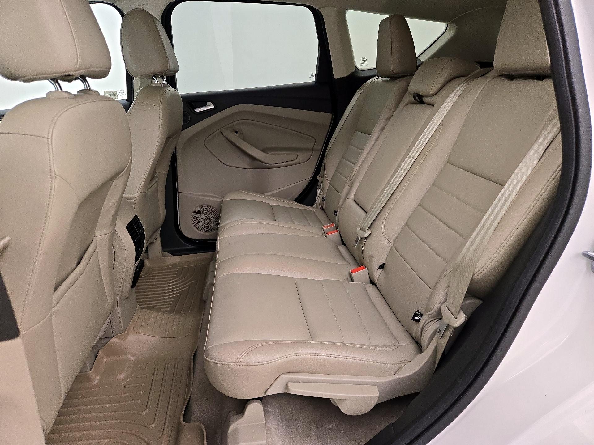 Thumbnail: 2015 Ford Escape - 19