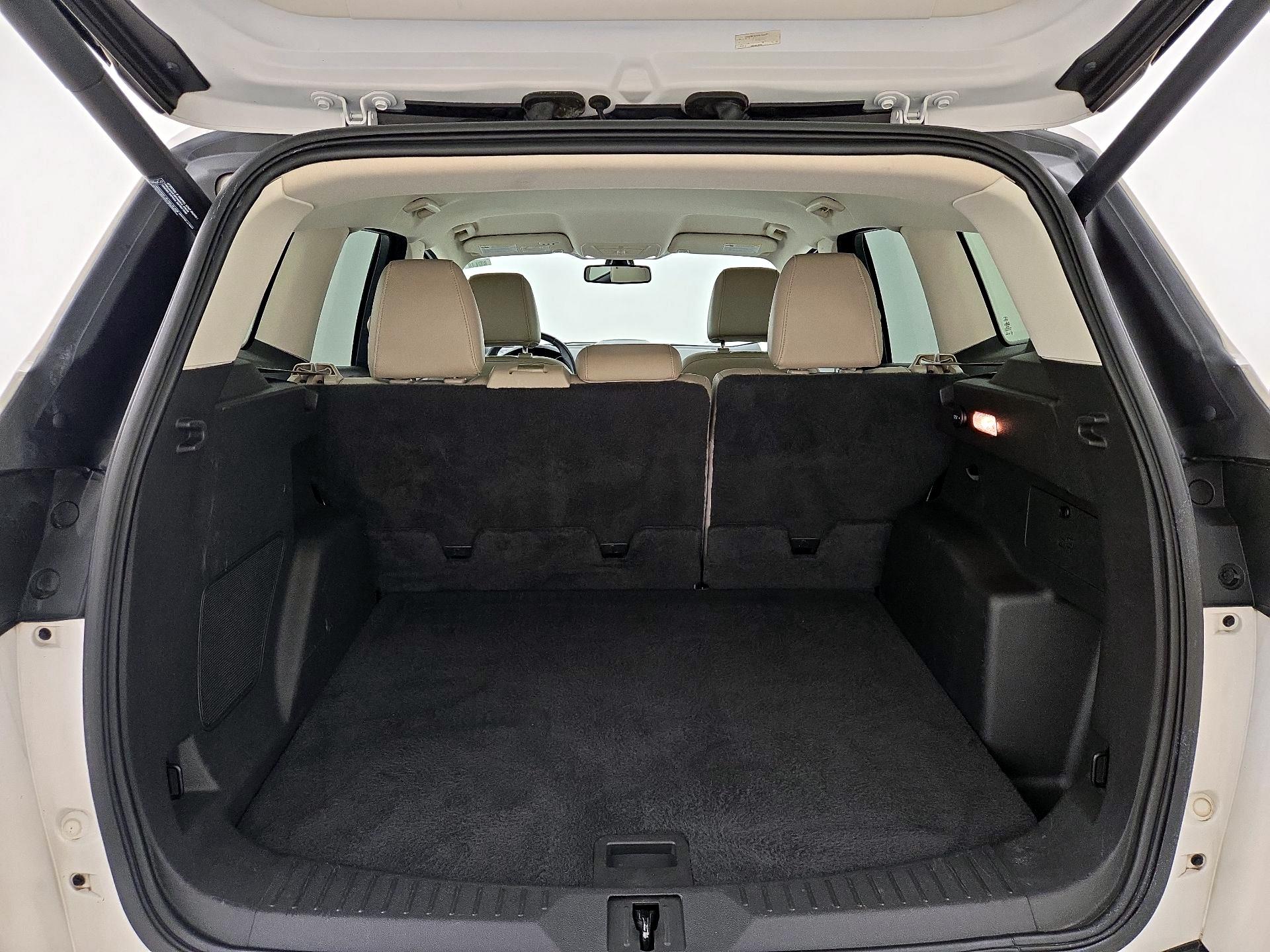 Thumbnail: 2015 Ford Escape - 20