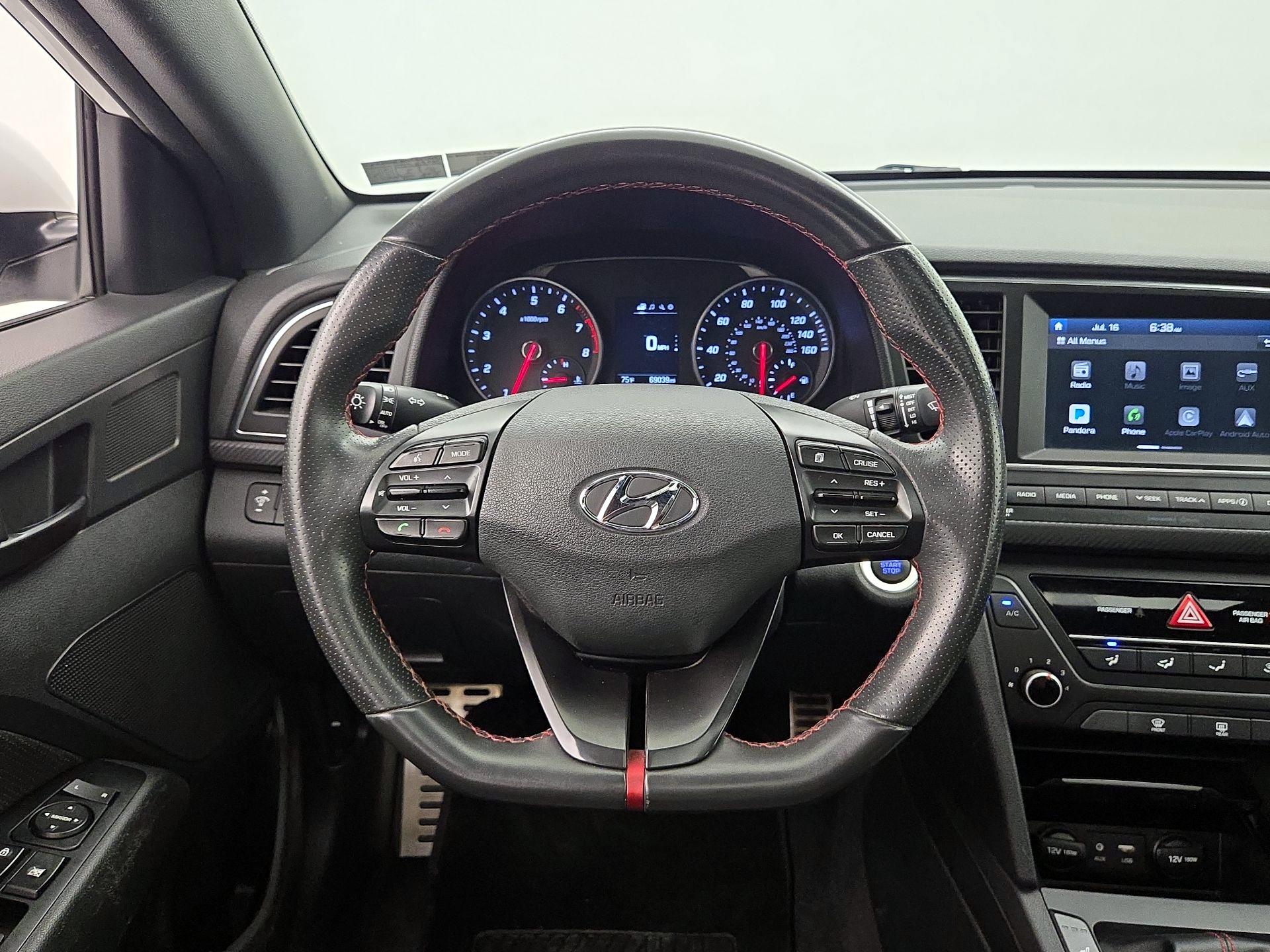 Thumbnail: 2018 Hyundai Elantra - 10