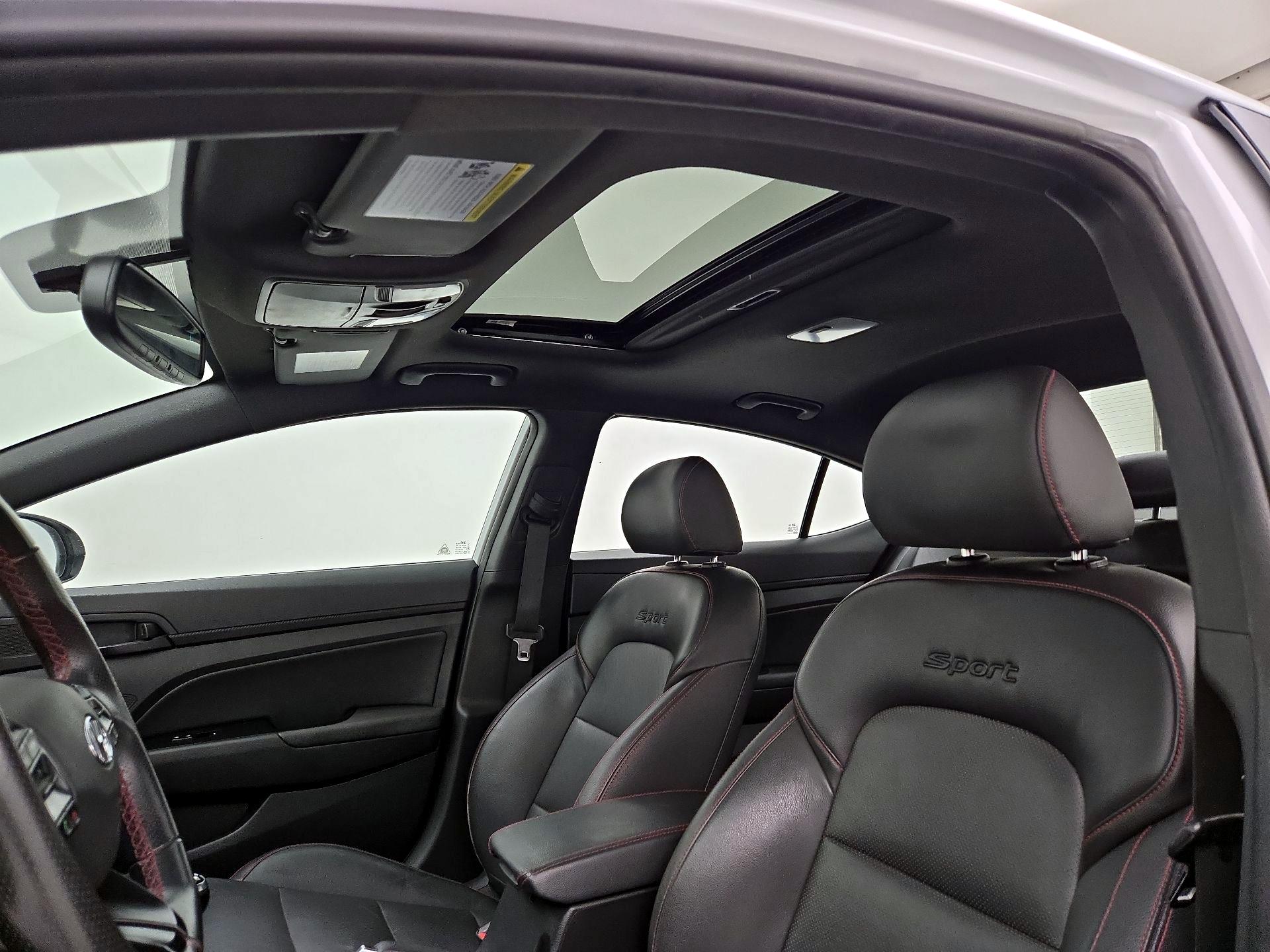 Thumbnail: 2018 Hyundai Elantra - 19