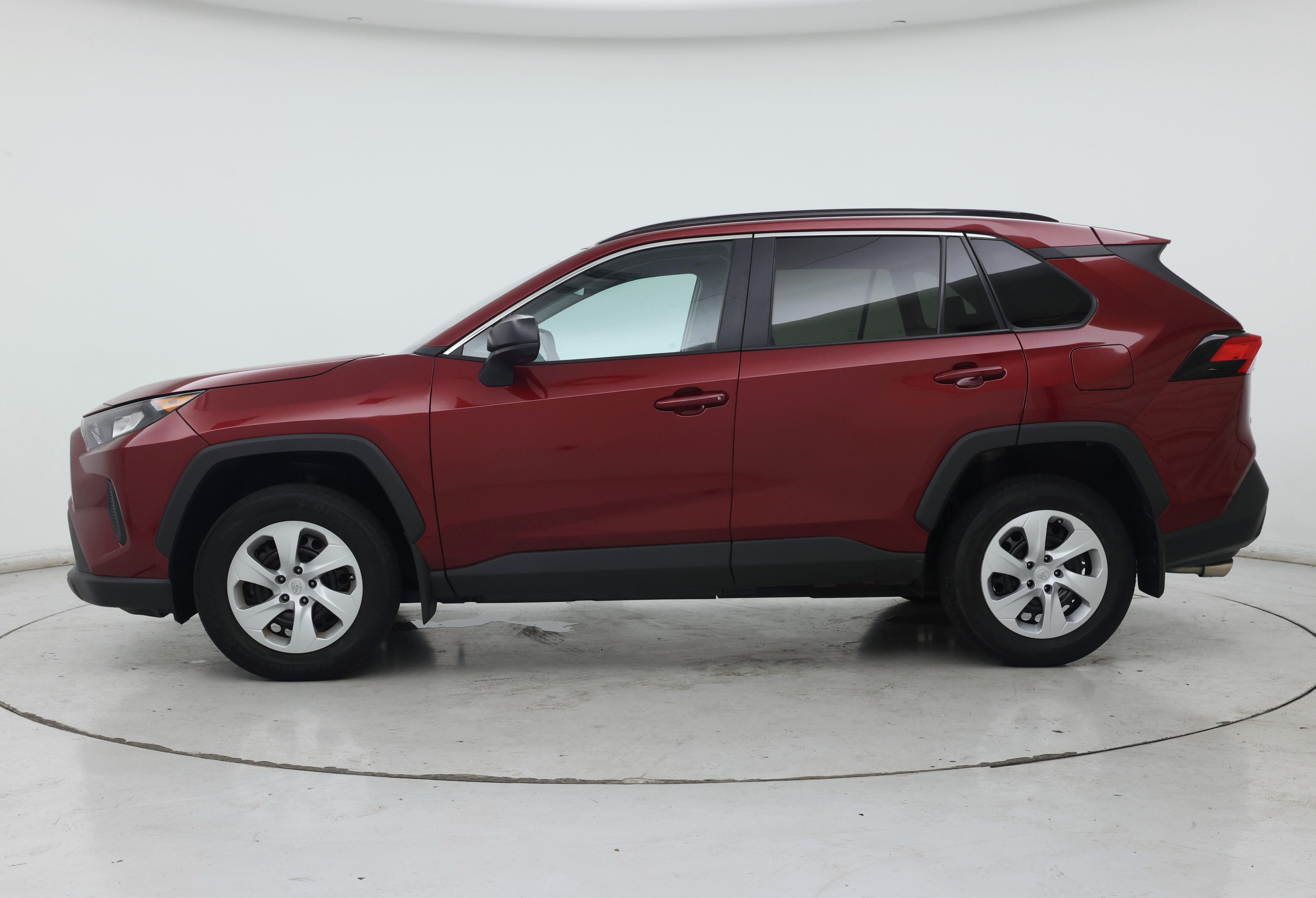 Thumbnail: 2020 Toyota RAV4 - 3