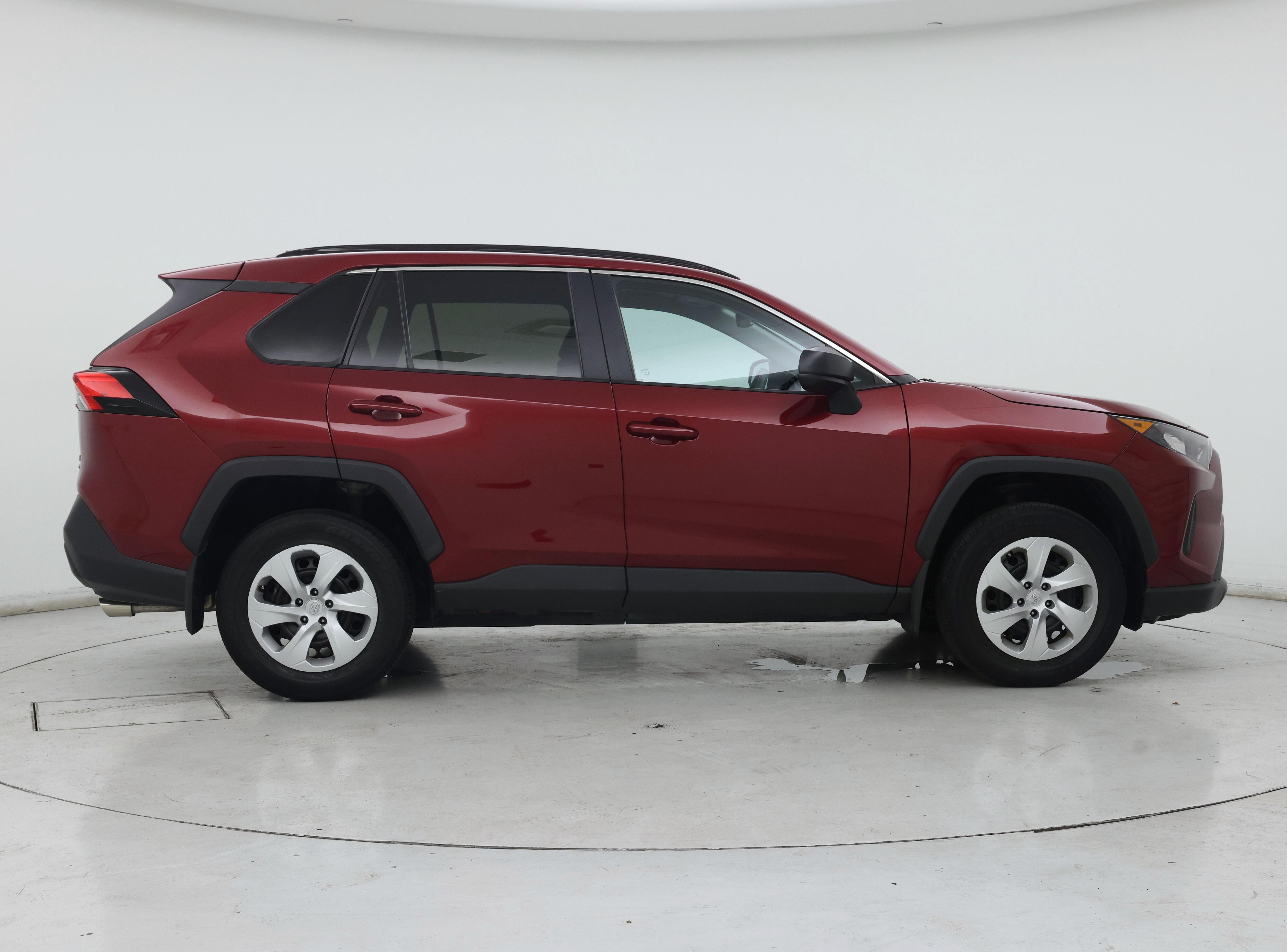 Thumbnail: 2020 Toyota RAV4 - 7