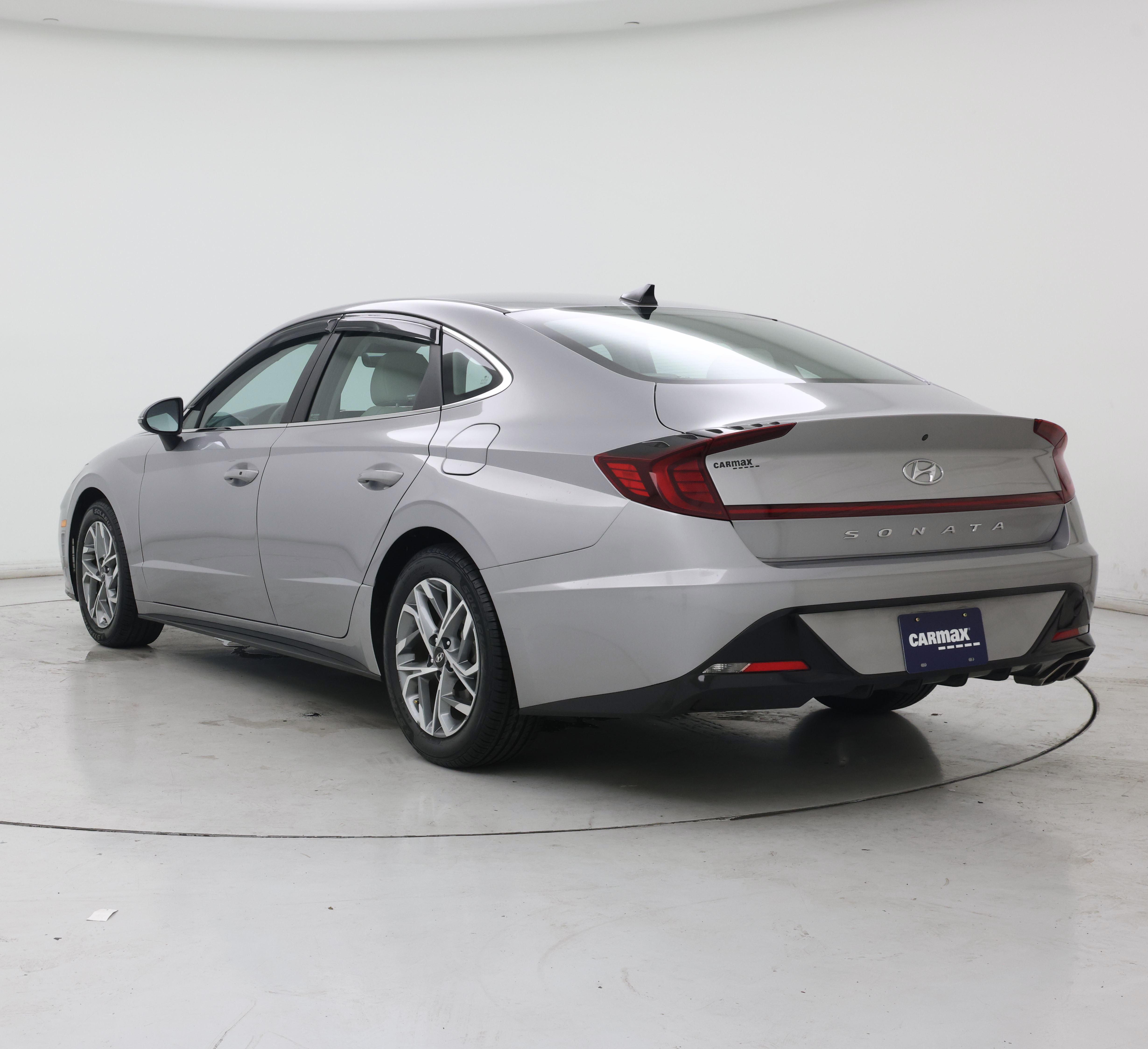 Thumbnail: 2023 Hyundai Sonata - 2