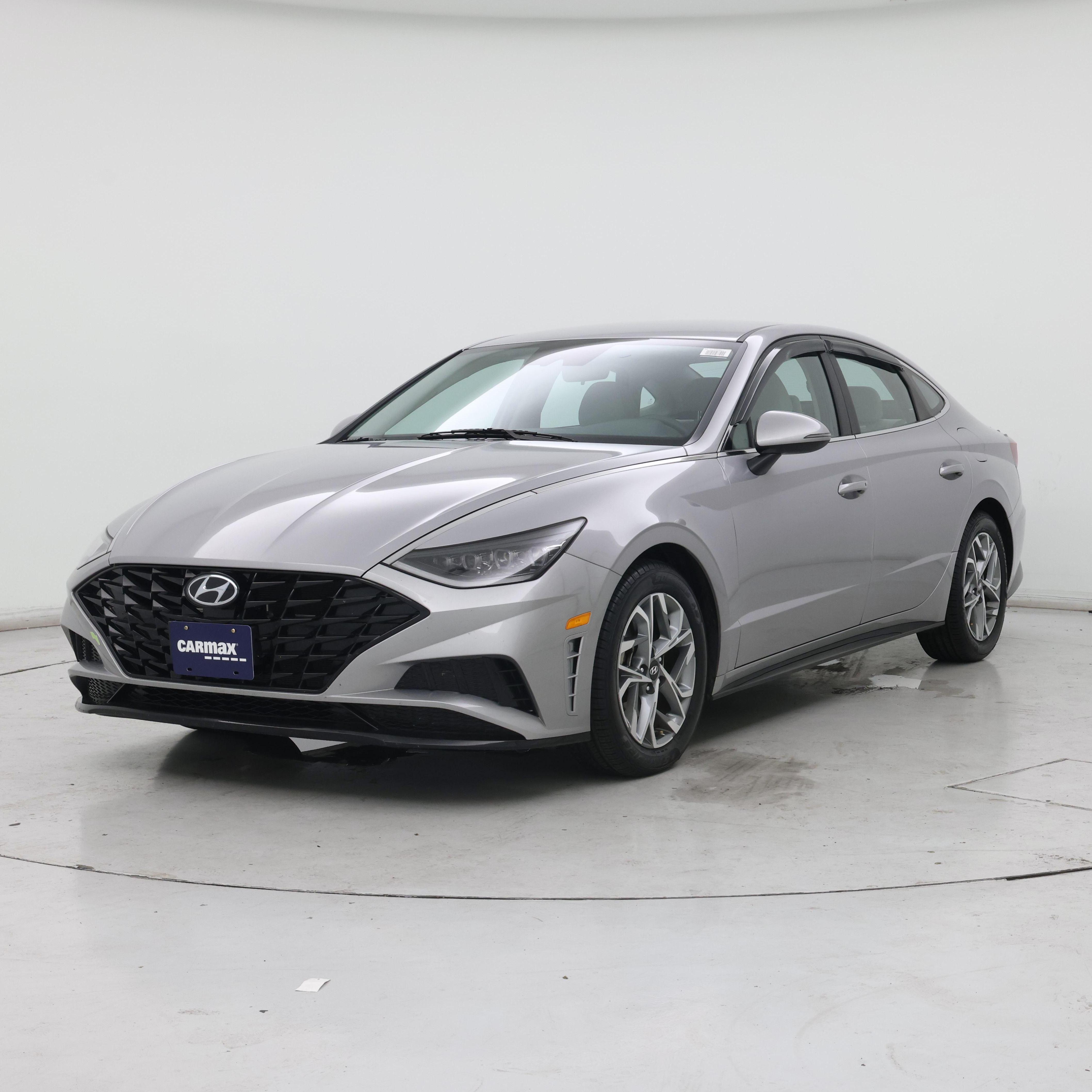 Thumbnail: 2023 Hyundai Sonata - 4