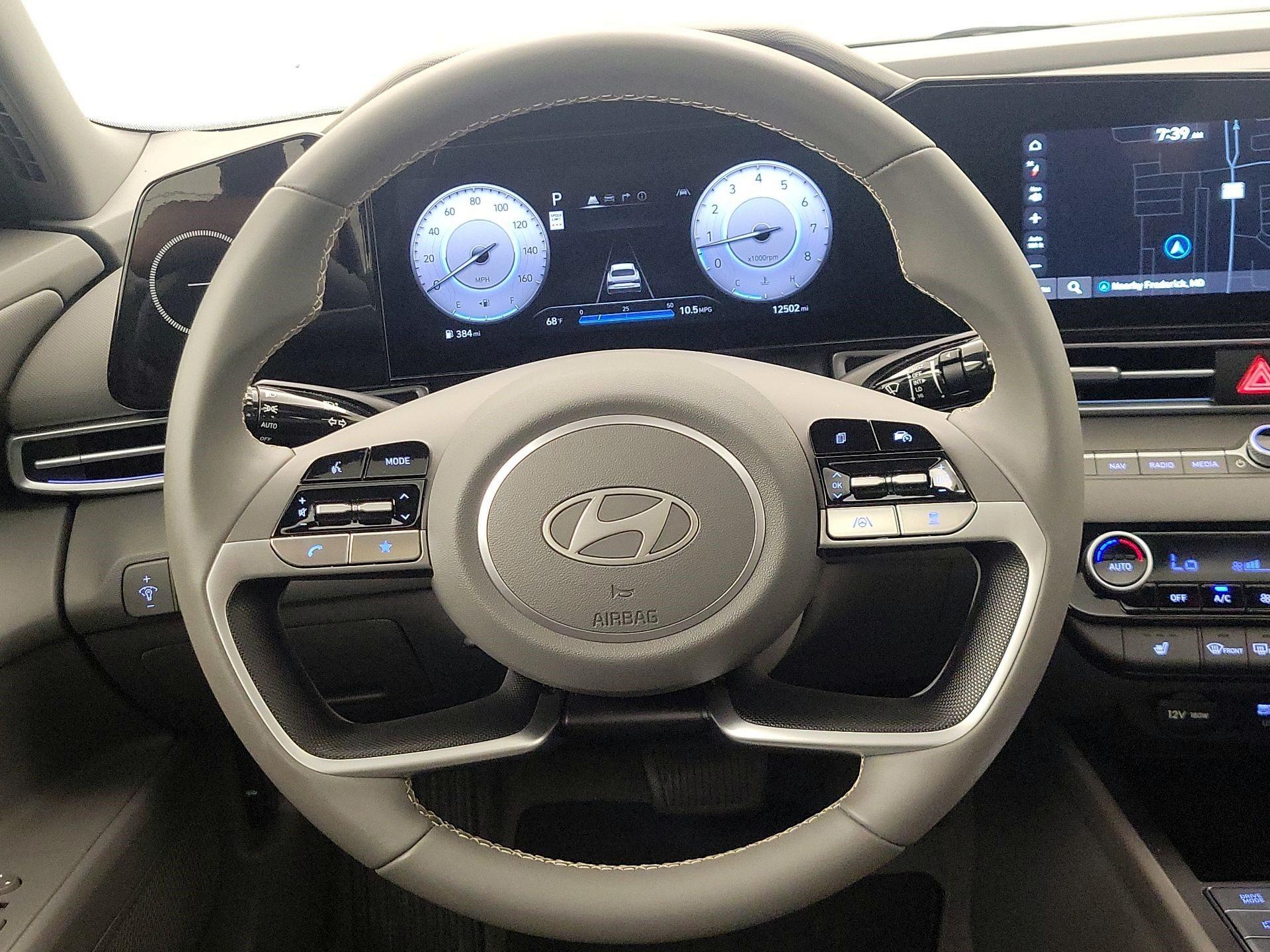 Thumbnail: 2024 Hyundai Elantra - 10