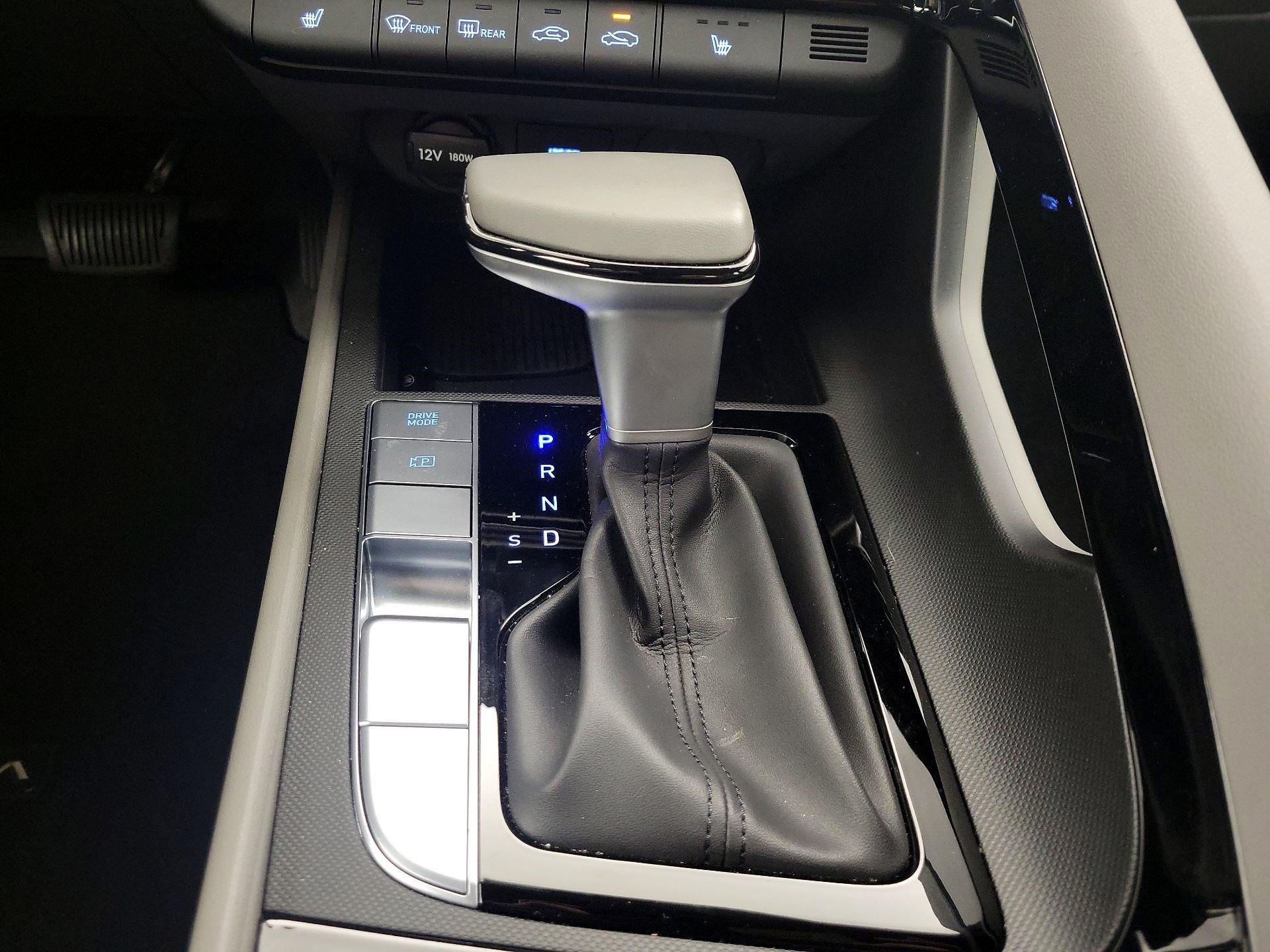 Thumbnail: 2024 Hyundai Elantra - 18