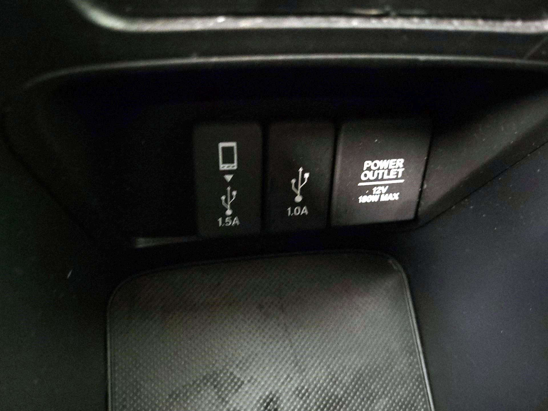 Thumbnail: 2019 Honda CR-V - 16
