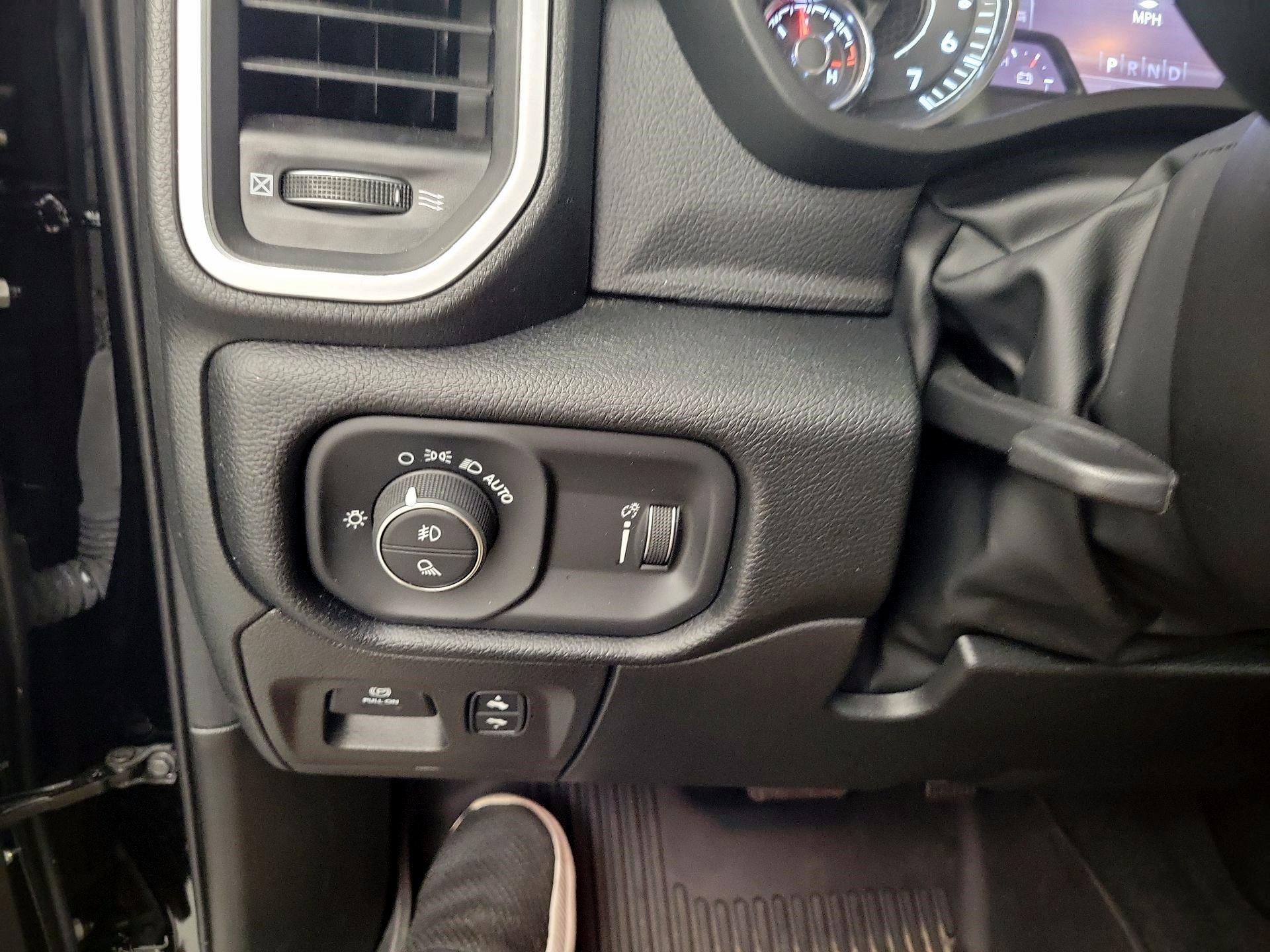 Thumbnail: 2022 RAM 1500 - 11