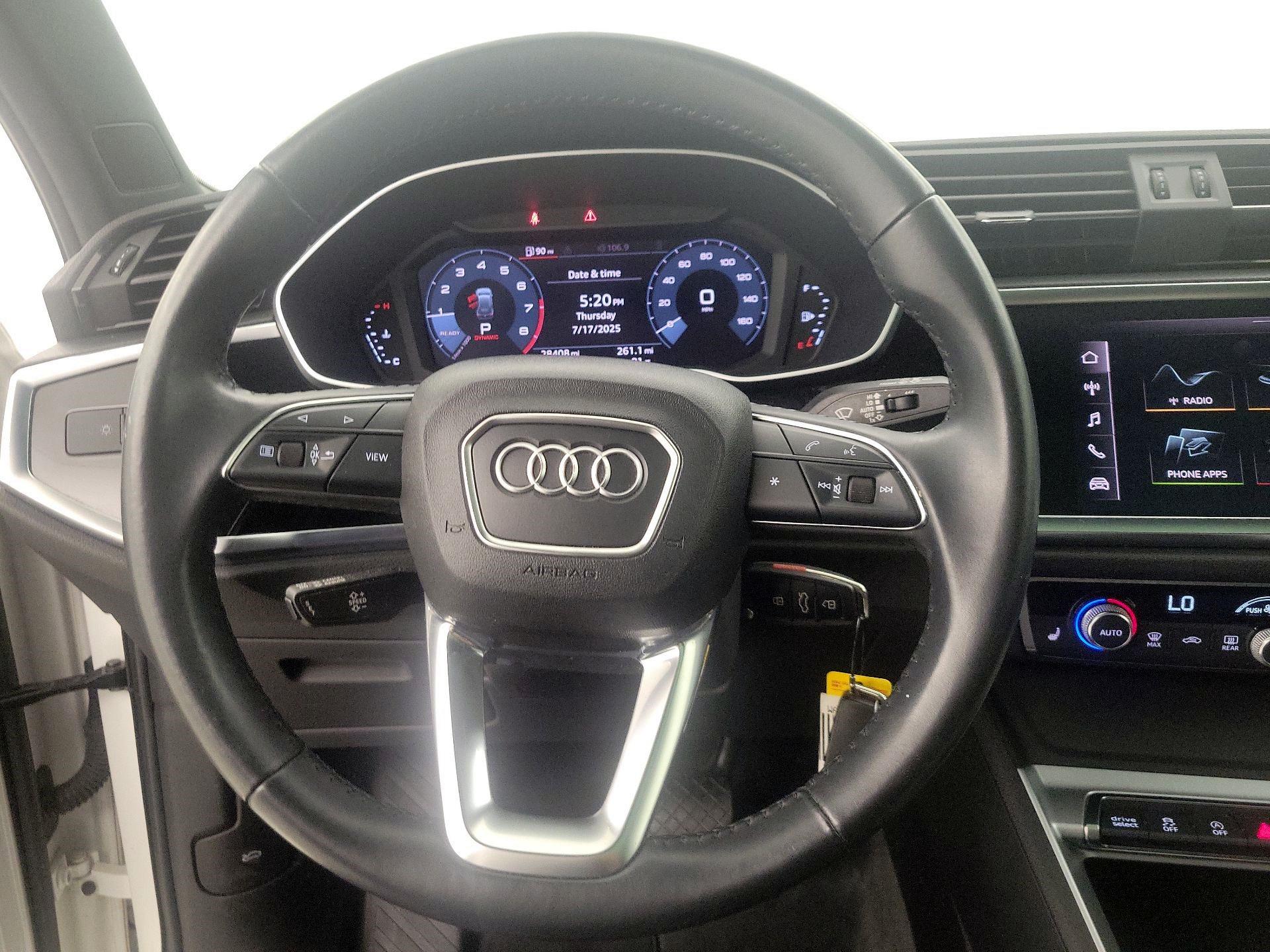 Thumbnail: 2020 Audi Q3 - 10