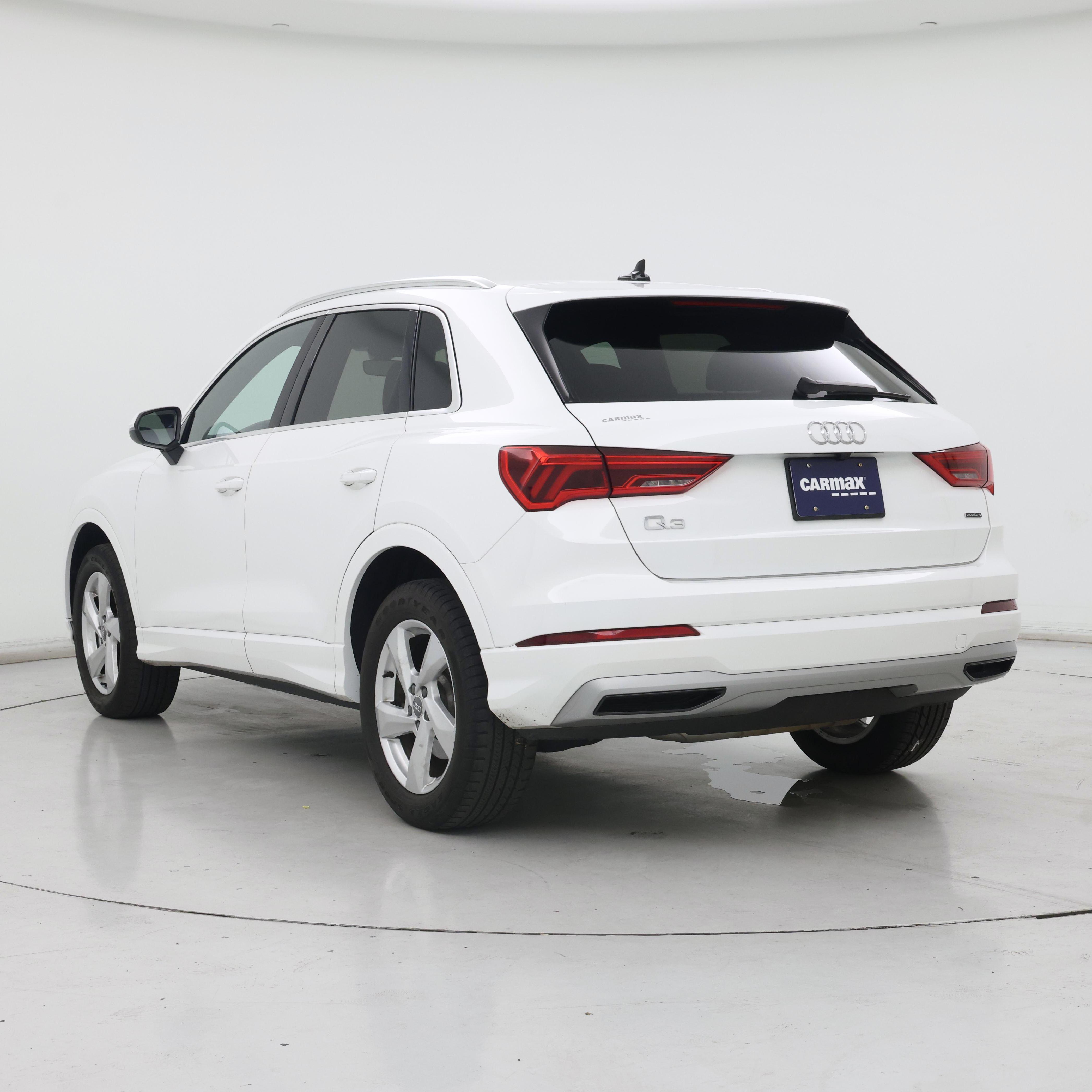 Thumbnail: 2020 Audi Q3 - 2