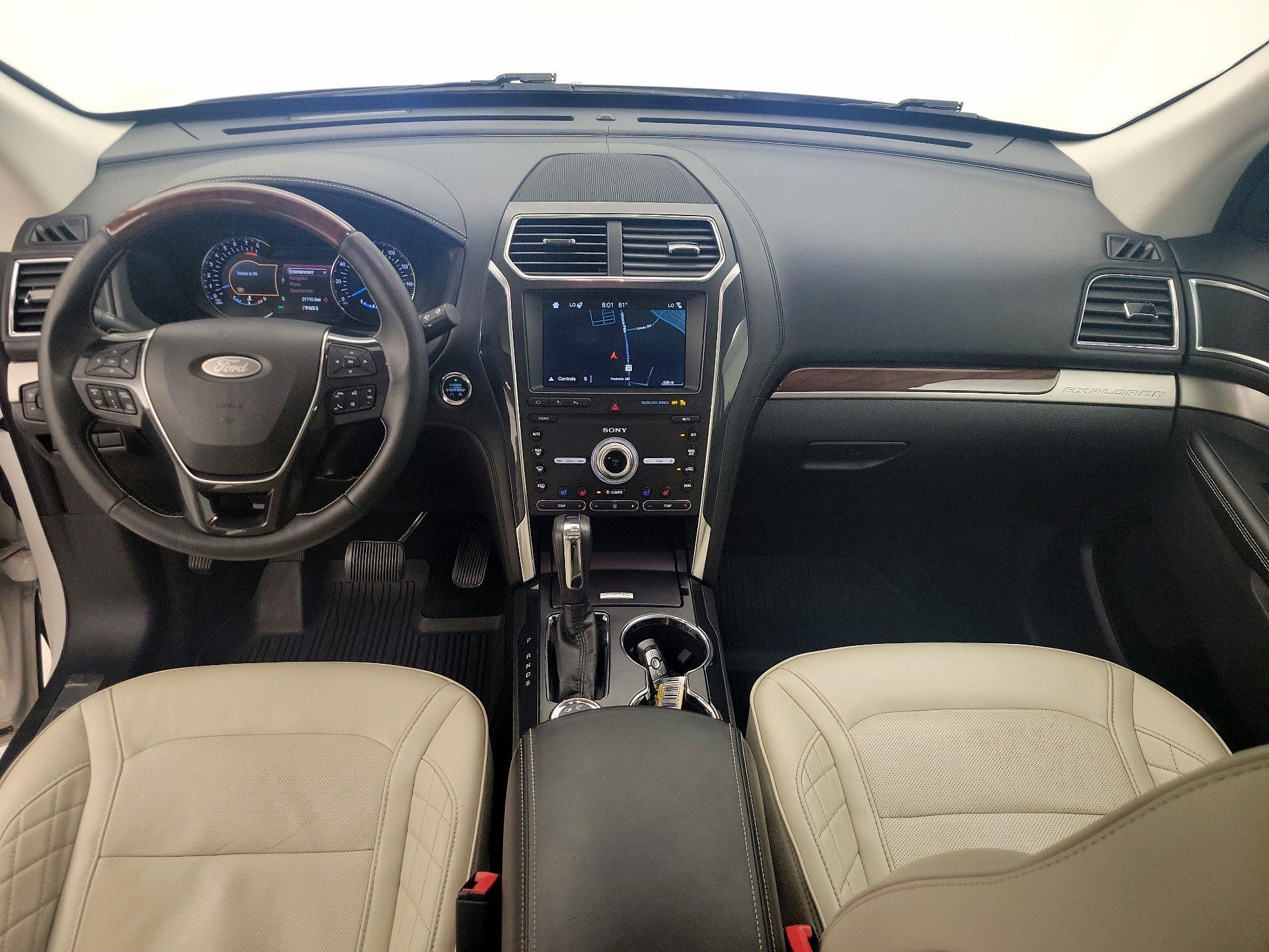 Thumbnail: 2019 Ford Explorer - 9