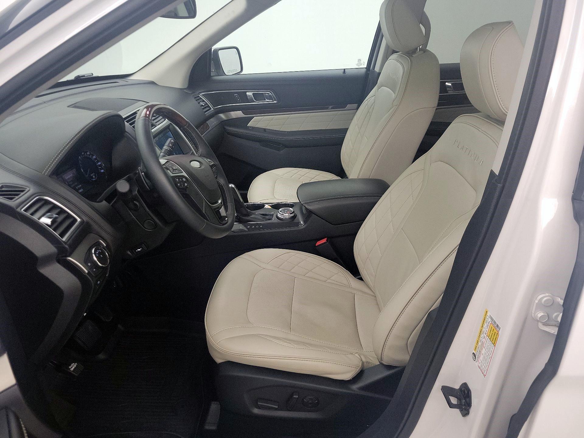 Thumbnail: 2019 Ford Explorer - 11