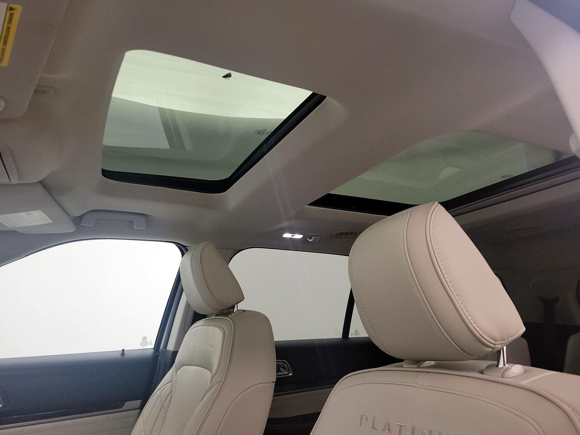 Thumbnail: 2019 Ford Explorer - 20