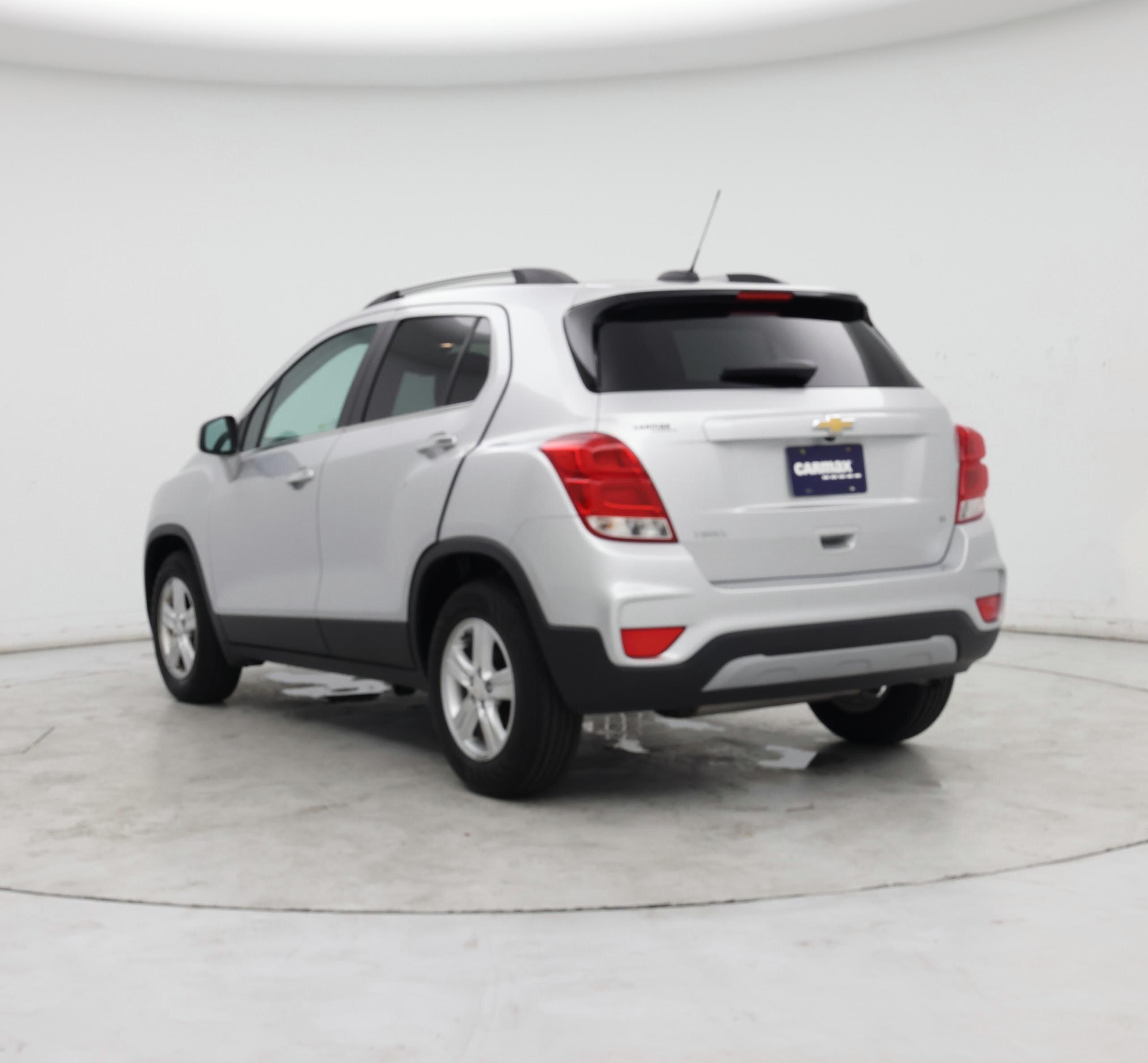 Thumbnail: 2020 Chevrolet Trax - 2