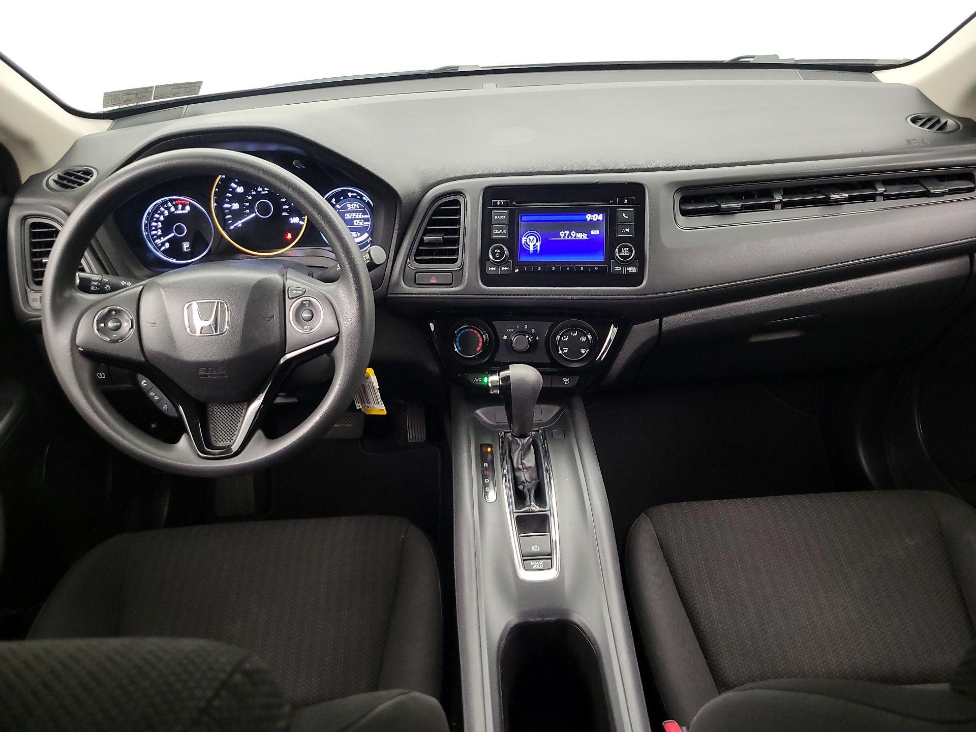 Thumbnail: 2016 Honda HR-V - 9