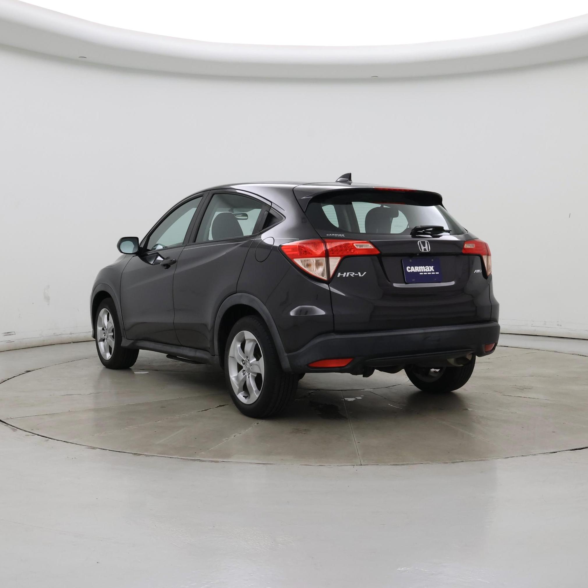 Thumbnail: 2016 Honda HR-V - 2