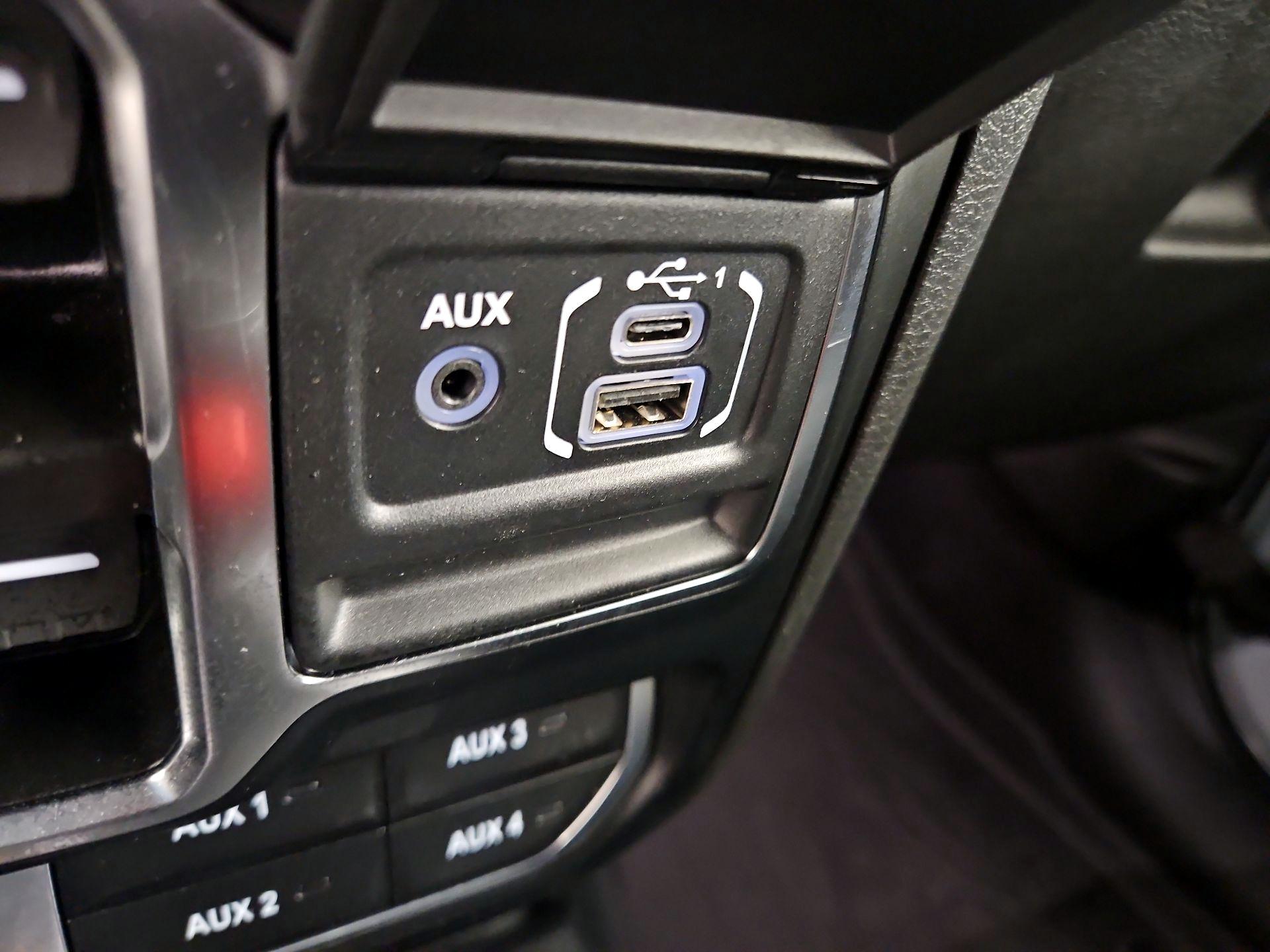 Thumbnail: 2024 Jeep Wrangler - 19