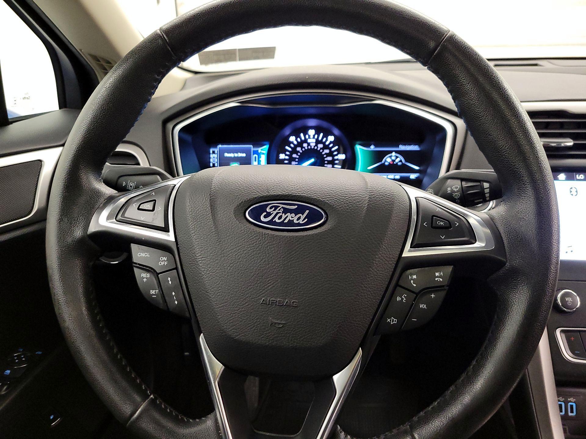 Thumbnail: 2019 Ford Fusion - 10